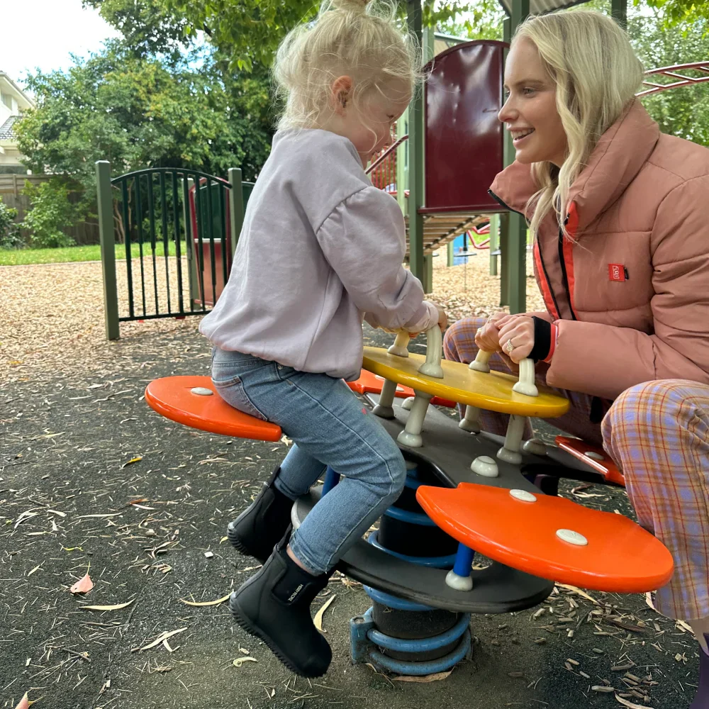 Bobbi Kids Gumboot Black & Black