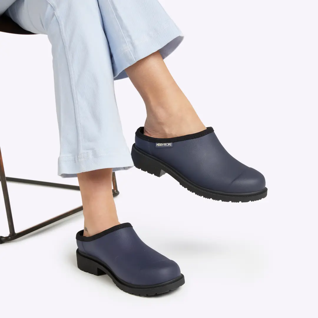 Billie Clog Midnight Blue