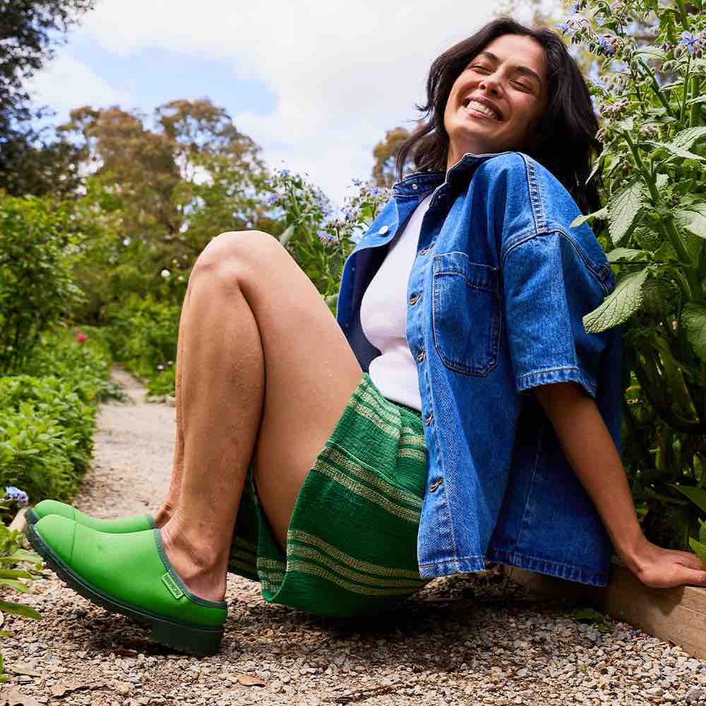 Billie Clog Grasshopper Green