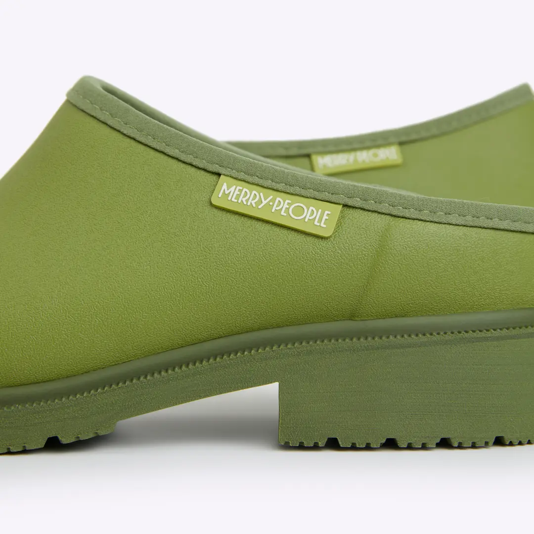 Billie Clog Bright Olive
