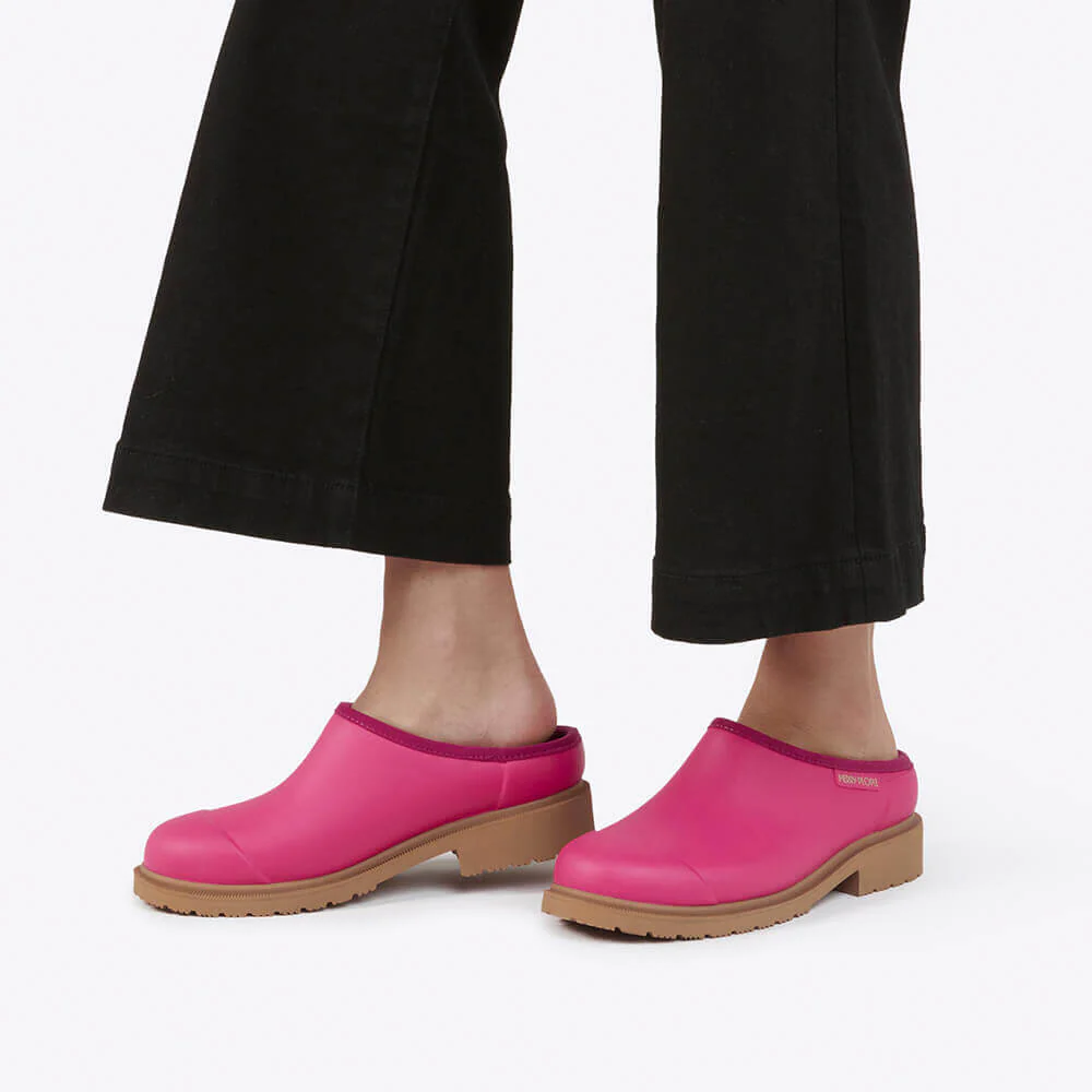 Billie Clog Fuchsia Pink