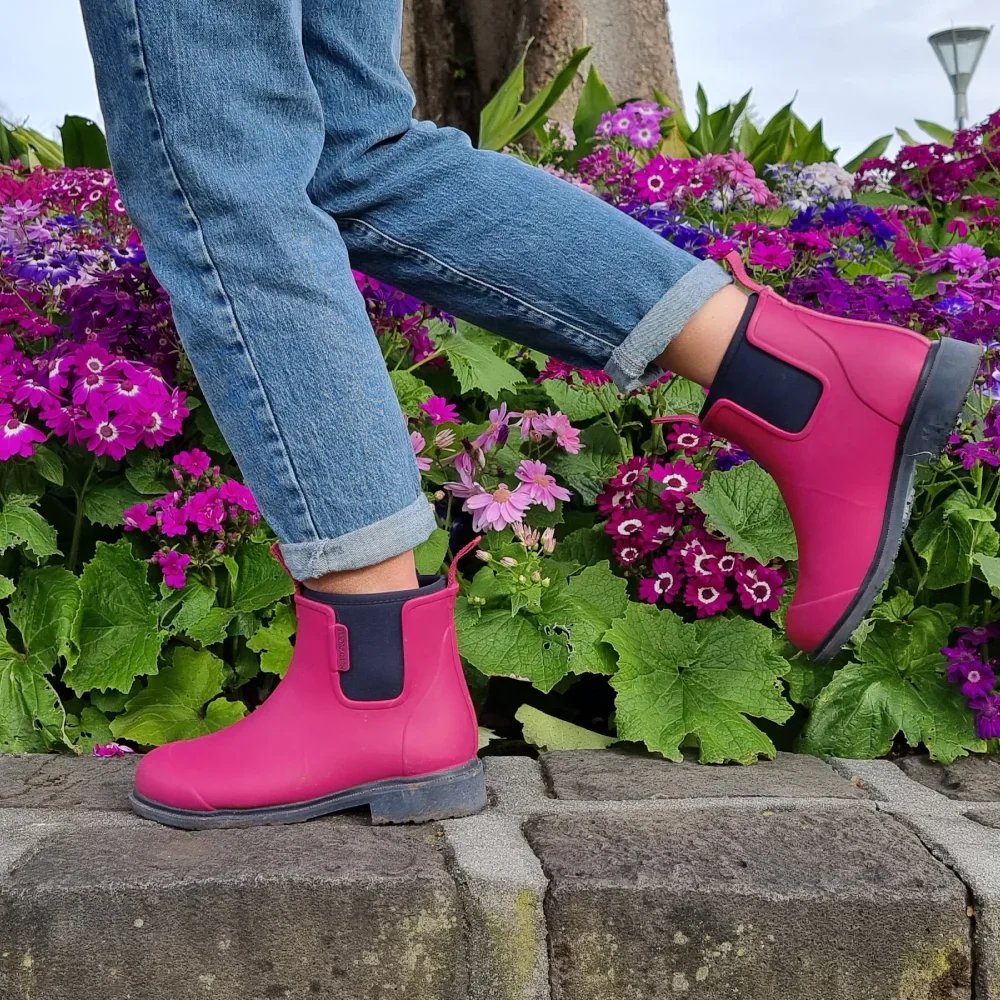 Bobbi Ankle Boot Magenta & Navy