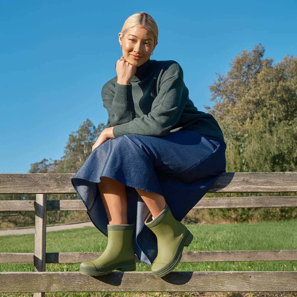 Andie Boot Bright Olive