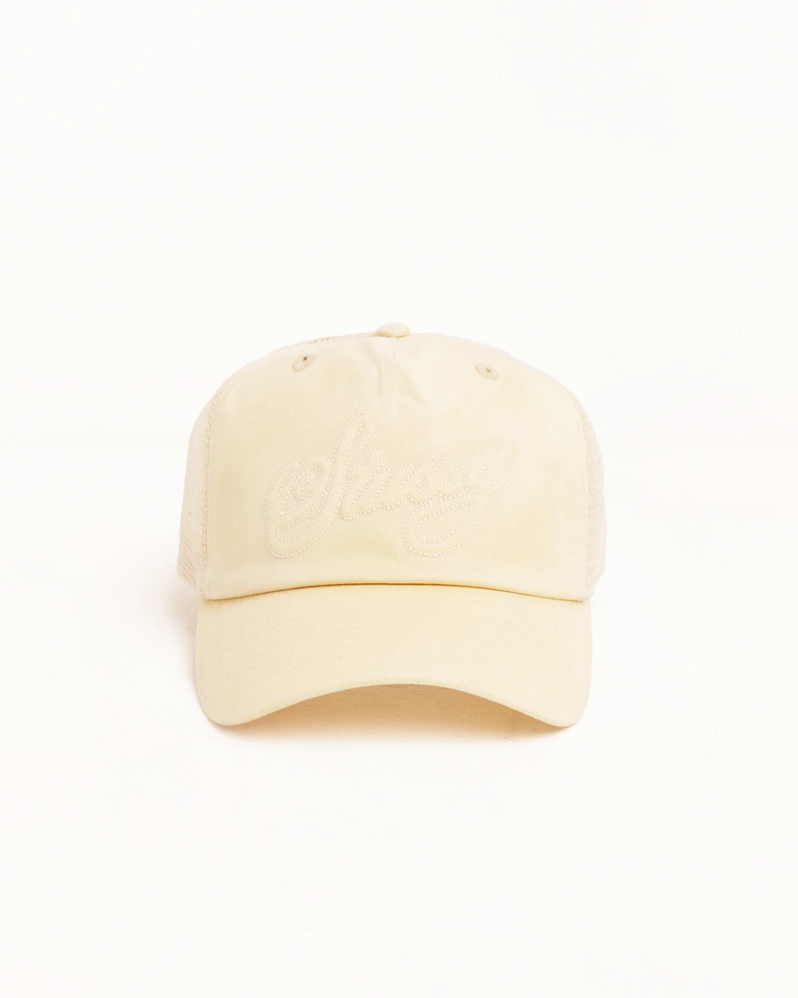 CURSIVE STITCH SNAPBACK TRUCKER