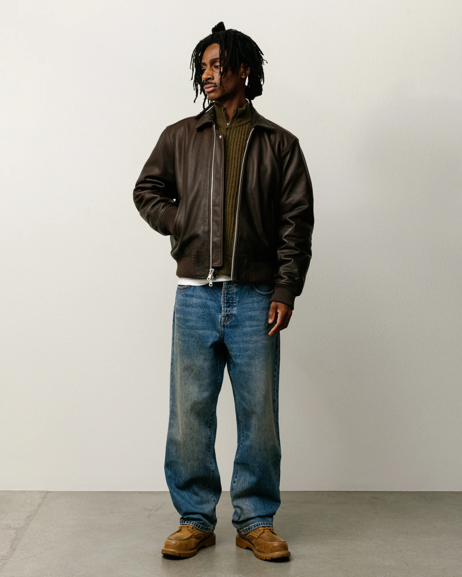 LEATHER FLIGHT JACKET