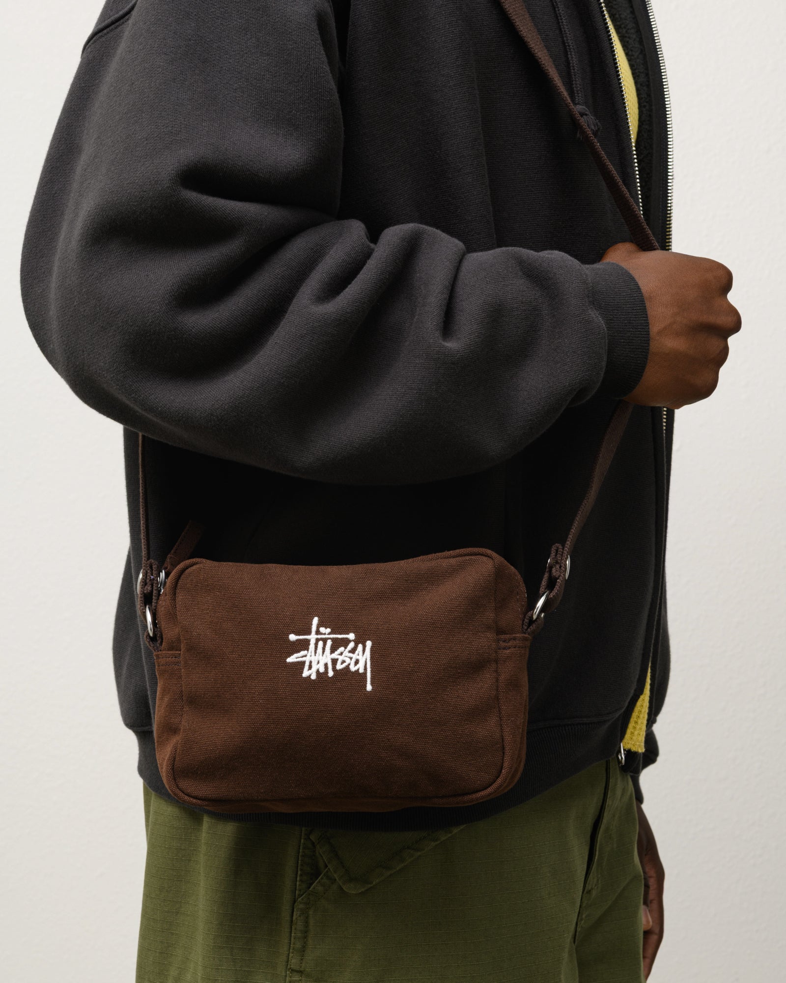 CANVAS POUCH