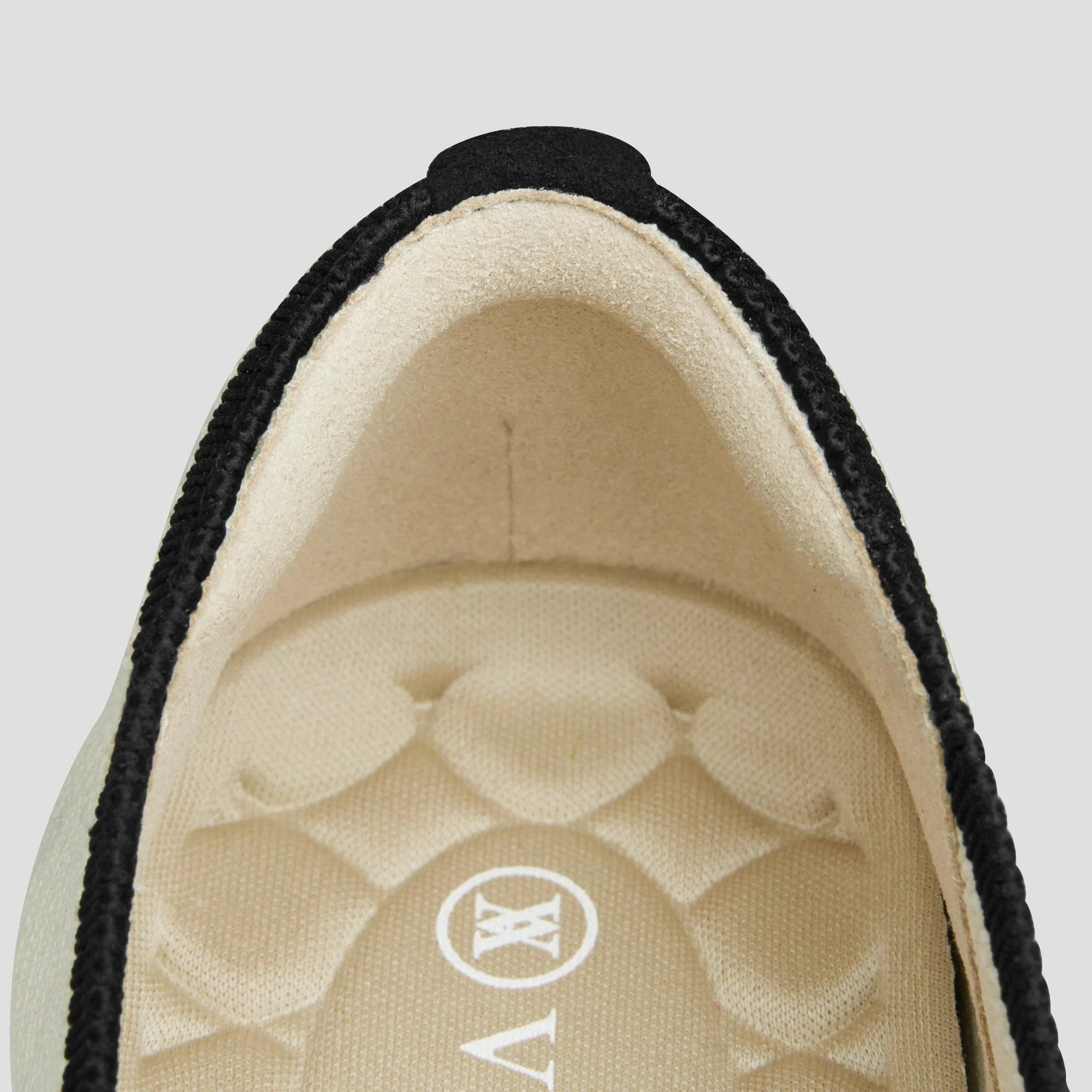 [Julie Pro] ラウンドトゥ チャンキーヒール パンプス