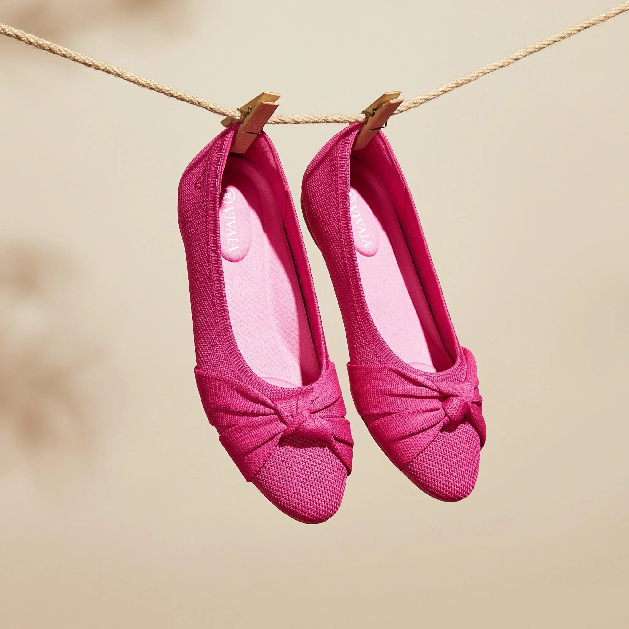 [Bibi] アーモンドトゥ  結びデザイン フラットシューズ