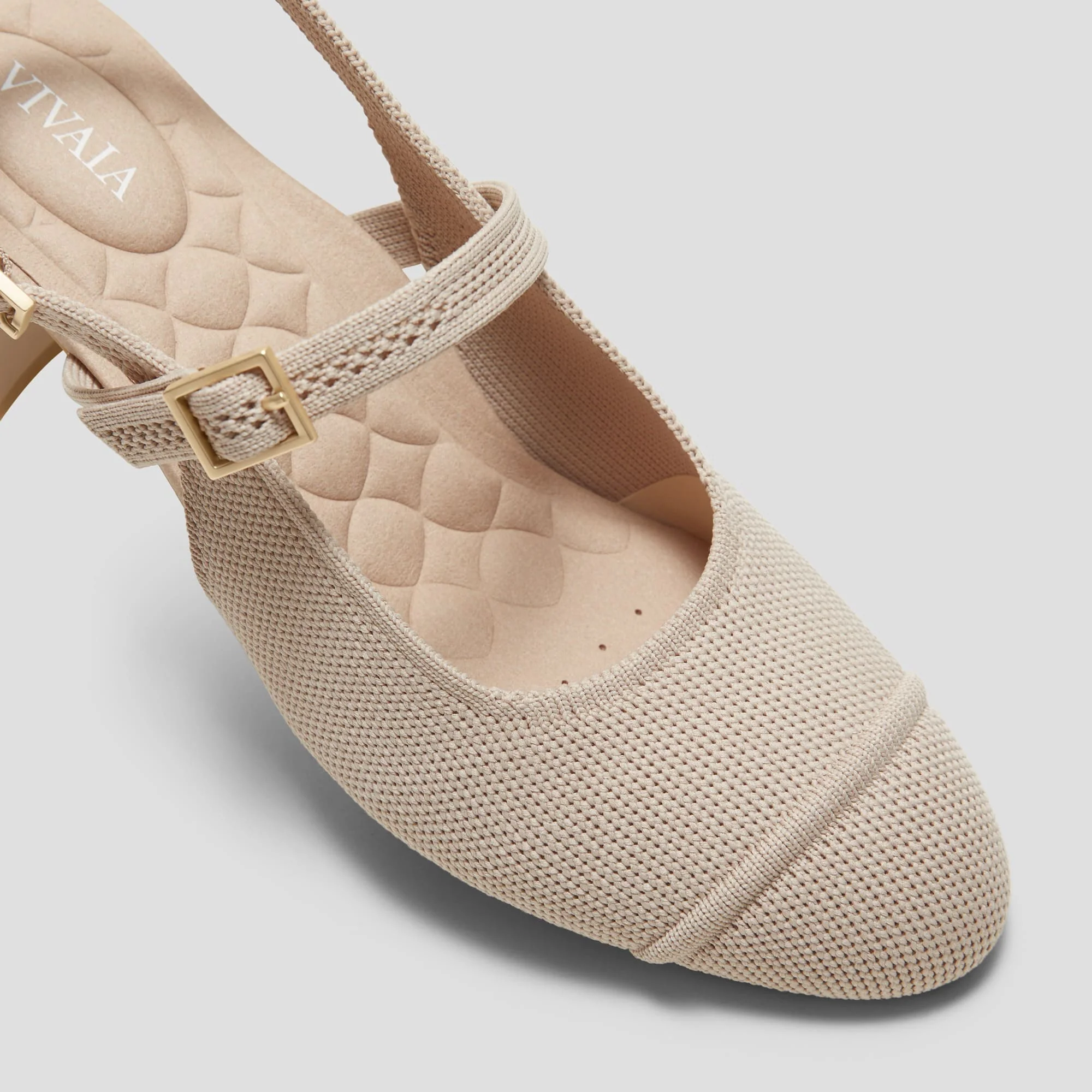 [Juliana] アーモンドトゥ スリングバック ブロックヒール サンダル