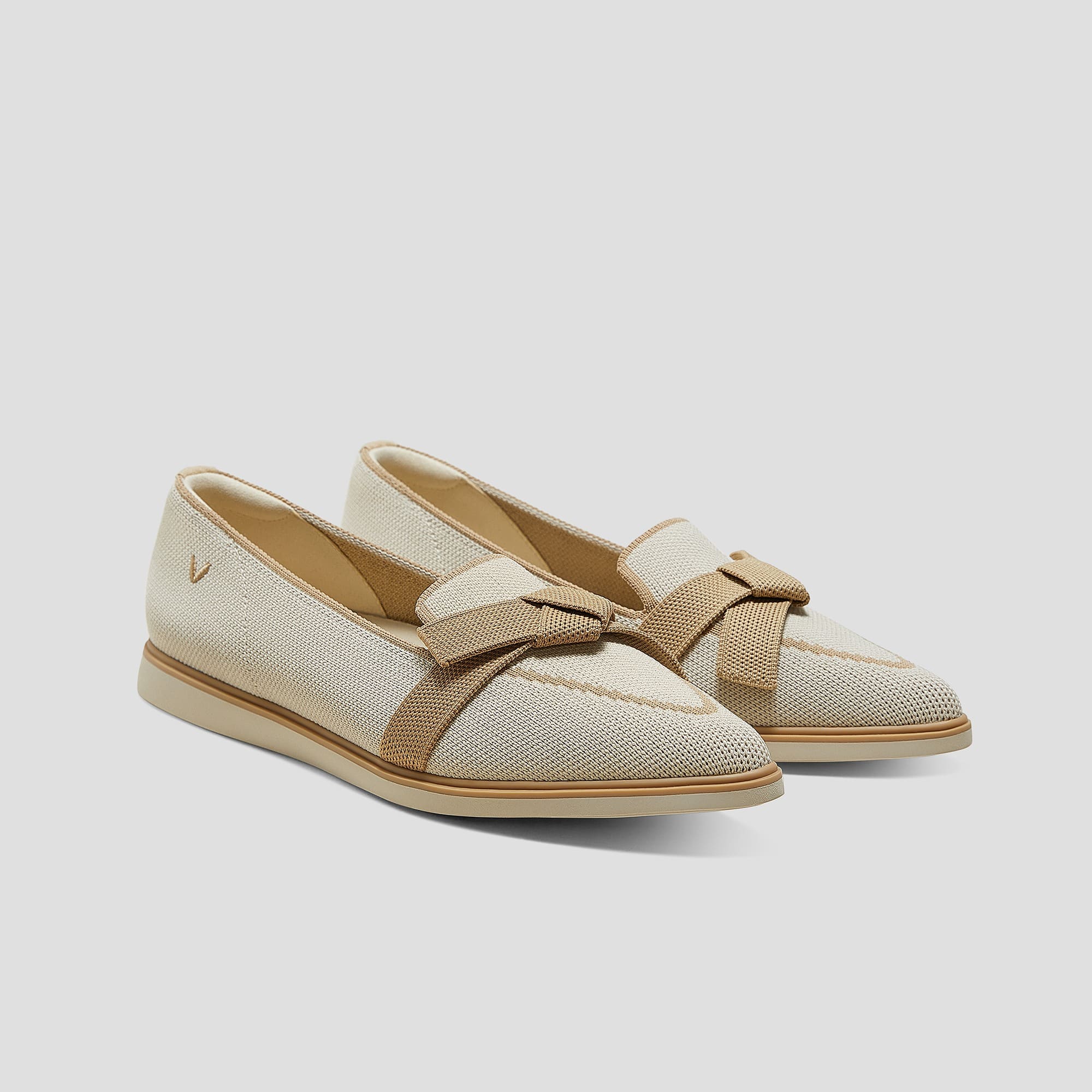 [Valentina] 撥水加工 ポインテッドトゥ リボン付き ローファー