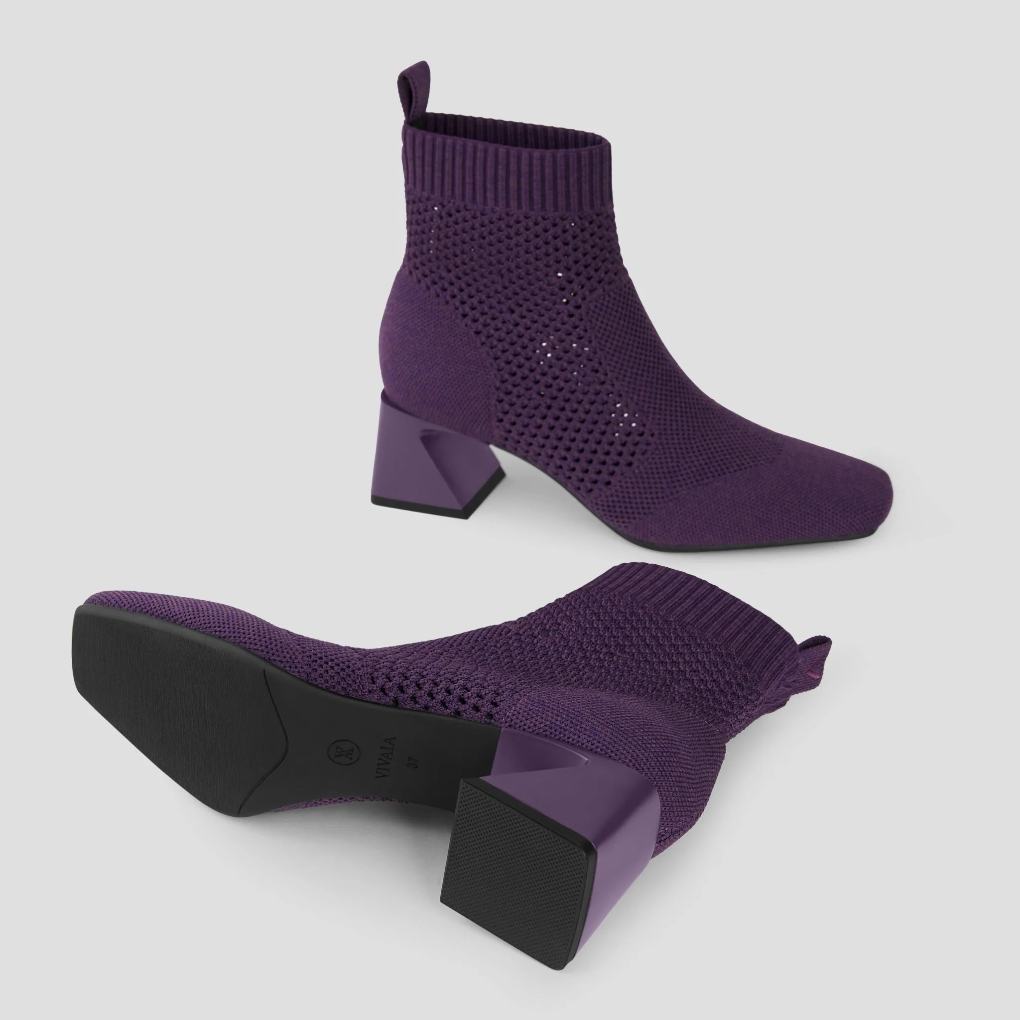 [Melissa 2.0] スクエアトゥ レトロデザイン ショートブーツ