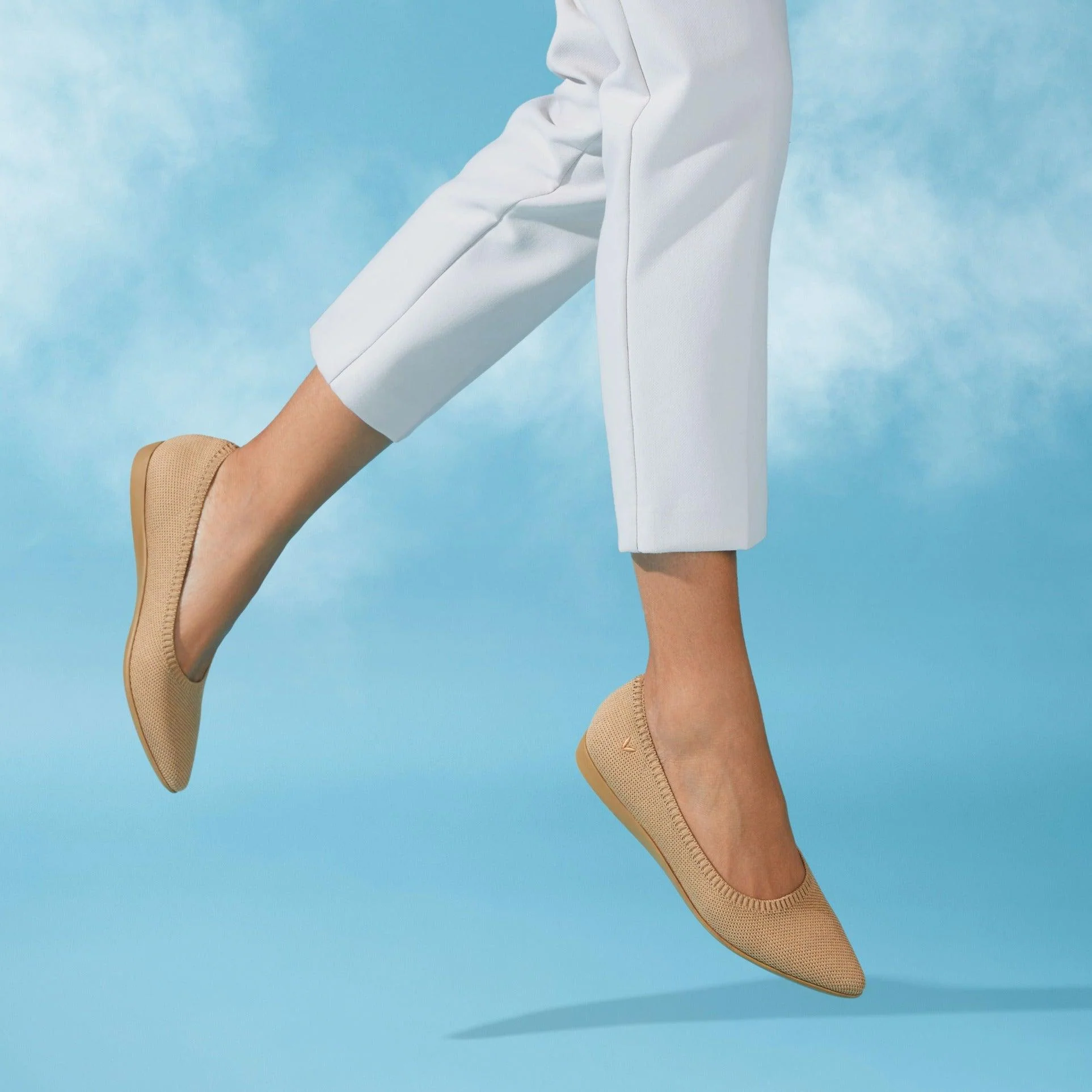 [Aria Walker] ポインテッドトゥ 超軽量 厚底 フラットシューズ