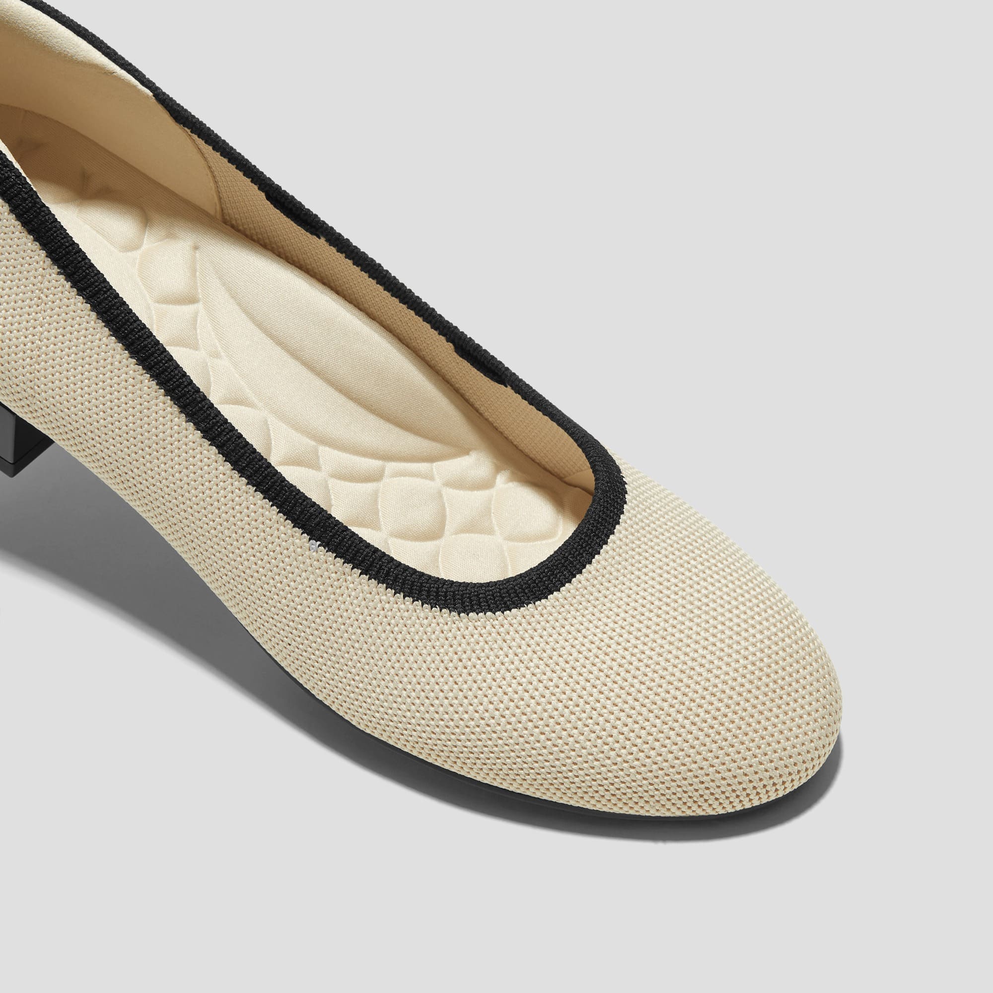 [Barbara] ラウンドトゥ ブロックヒール パンプス