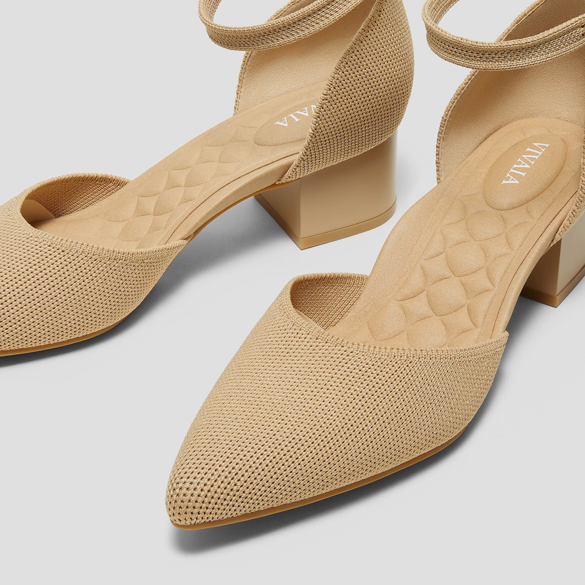 [Galilea] ポインテッドトゥ ストレスフリー ブロックヒール