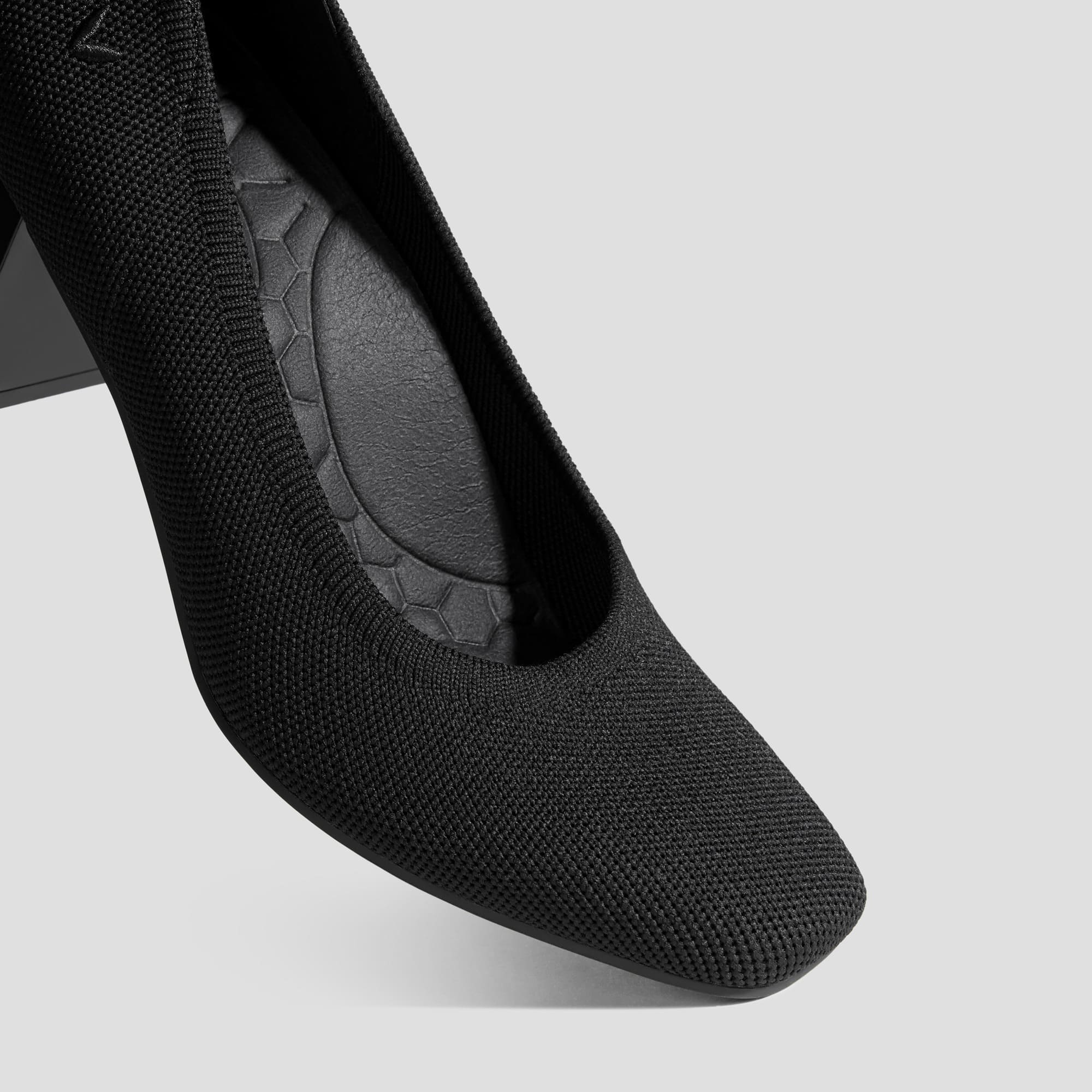 [Elize] スクエアトゥ ストレスフリー ブロックヒール