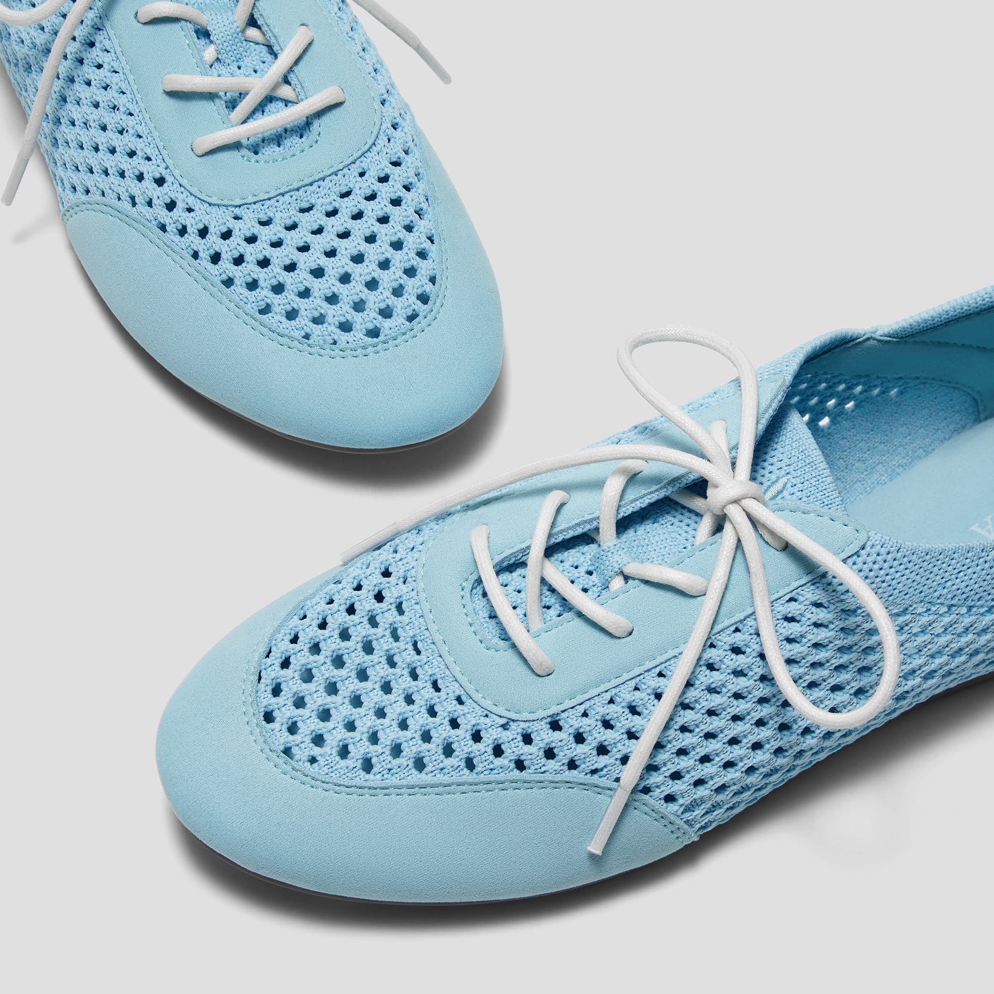 [Yara] アーモンドトゥ メッシュ バレエスニーカー