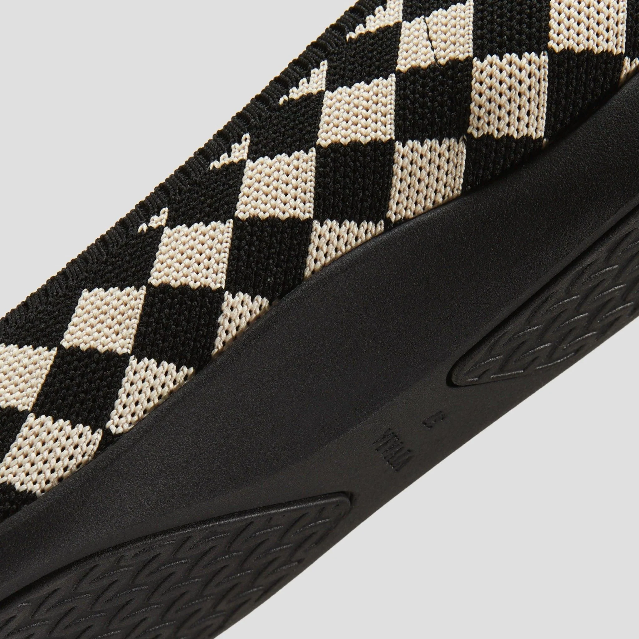 [Aria Walker] ポインテッドトゥ 超軽量 厚底 フラットシューズ