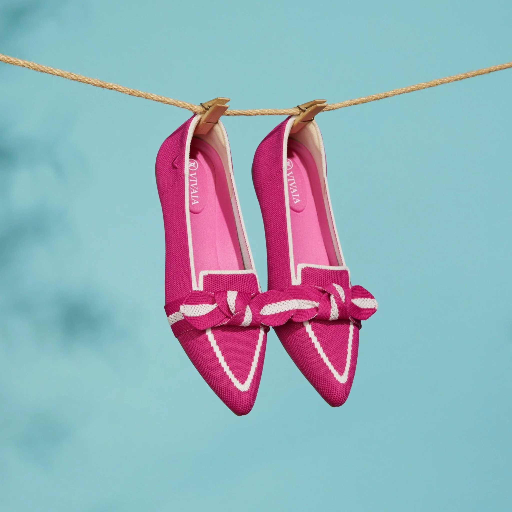 [Michelle] ポインテッドトゥ リボン付き ローファー