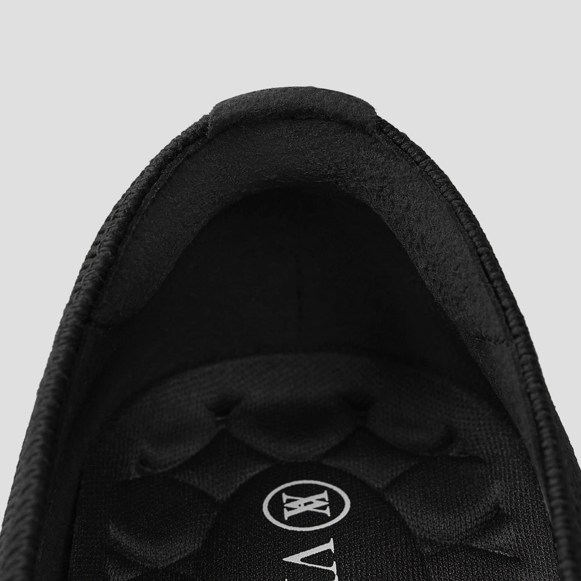 [Tamia Wedge Pro] アーモンドトゥ ウェッジヒール パンプス