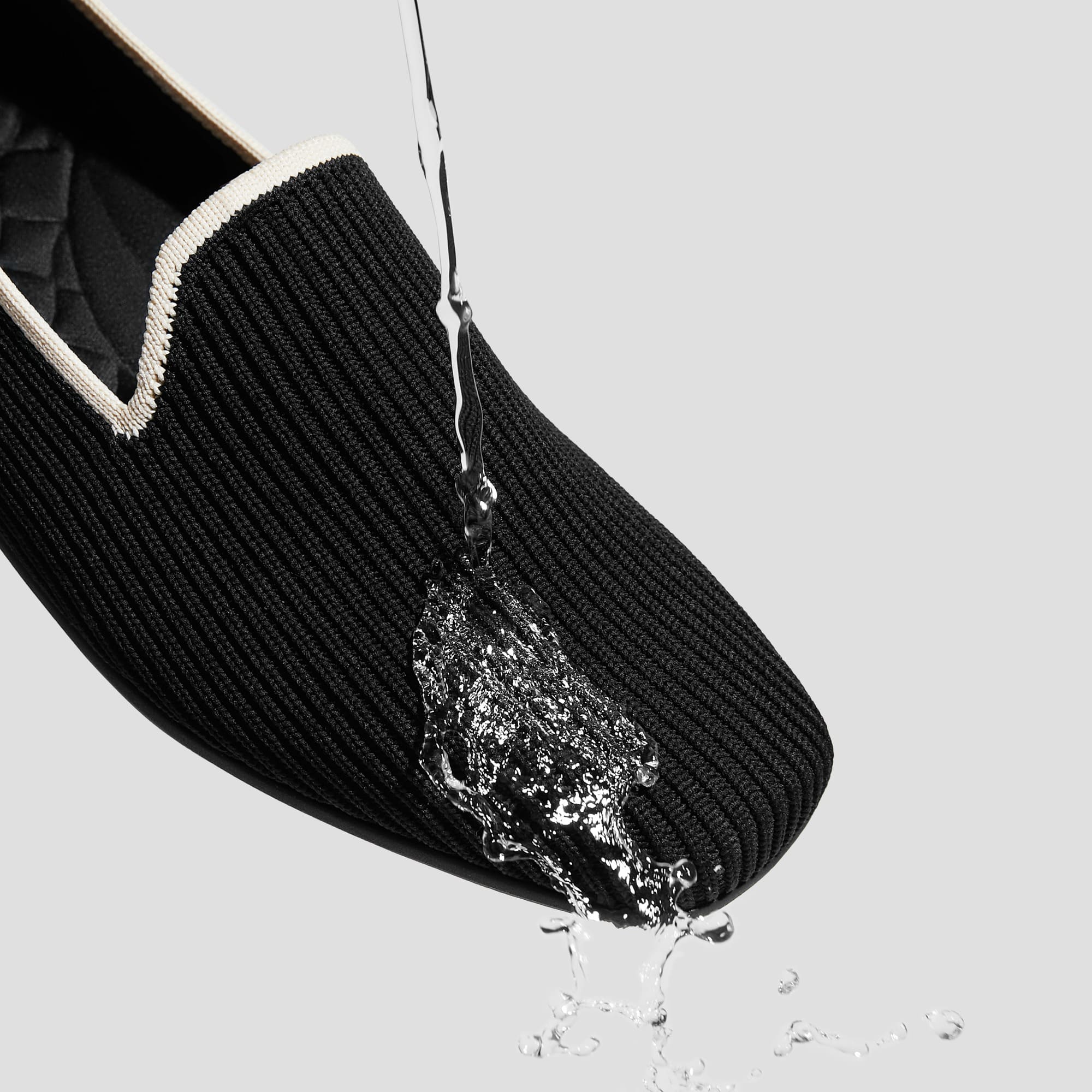 [Samantha Walker] スクエアトゥ 超撥水 軽量厚底 ローファー