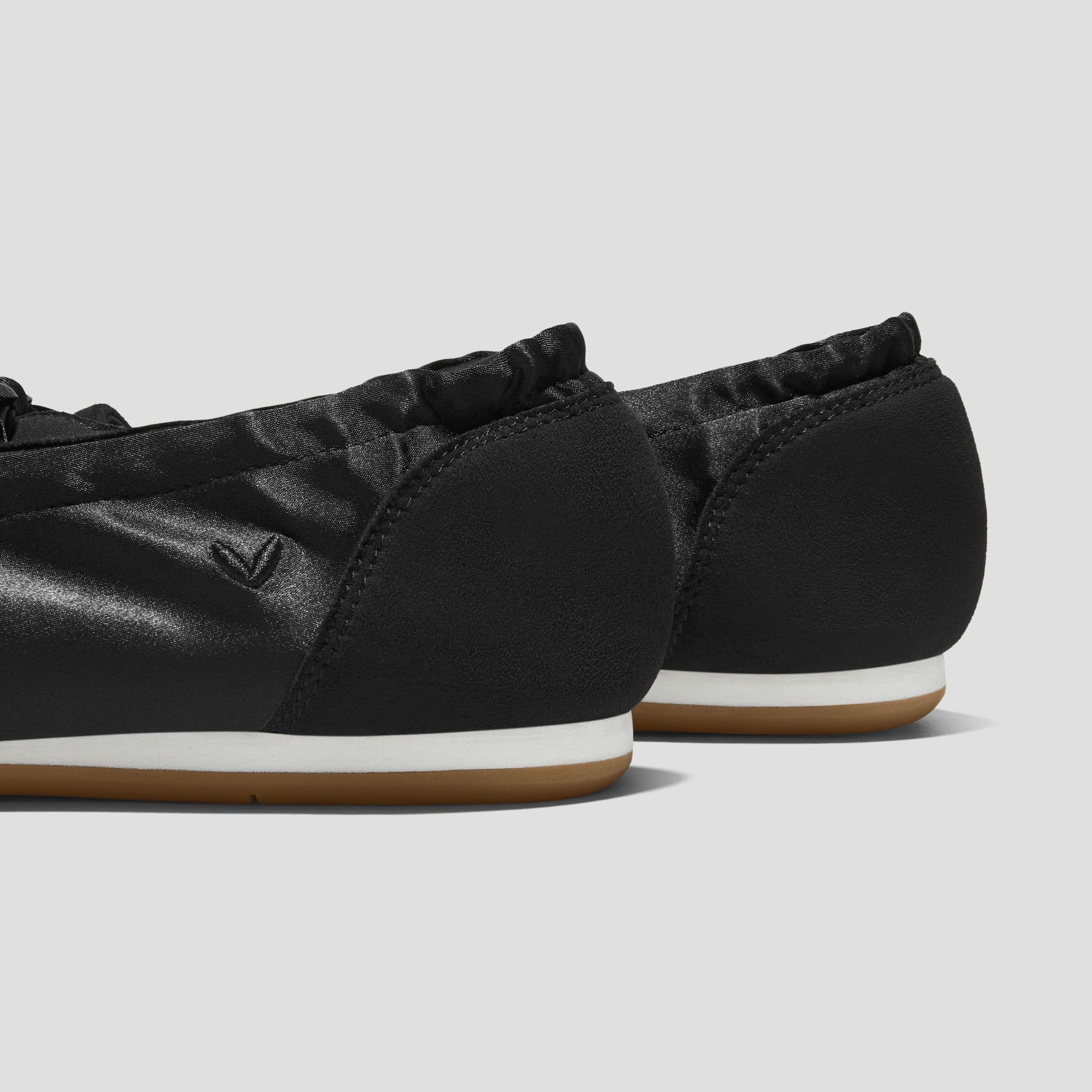 [Yanka] ラウンドトゥ レースアップ スニーカーリーナ