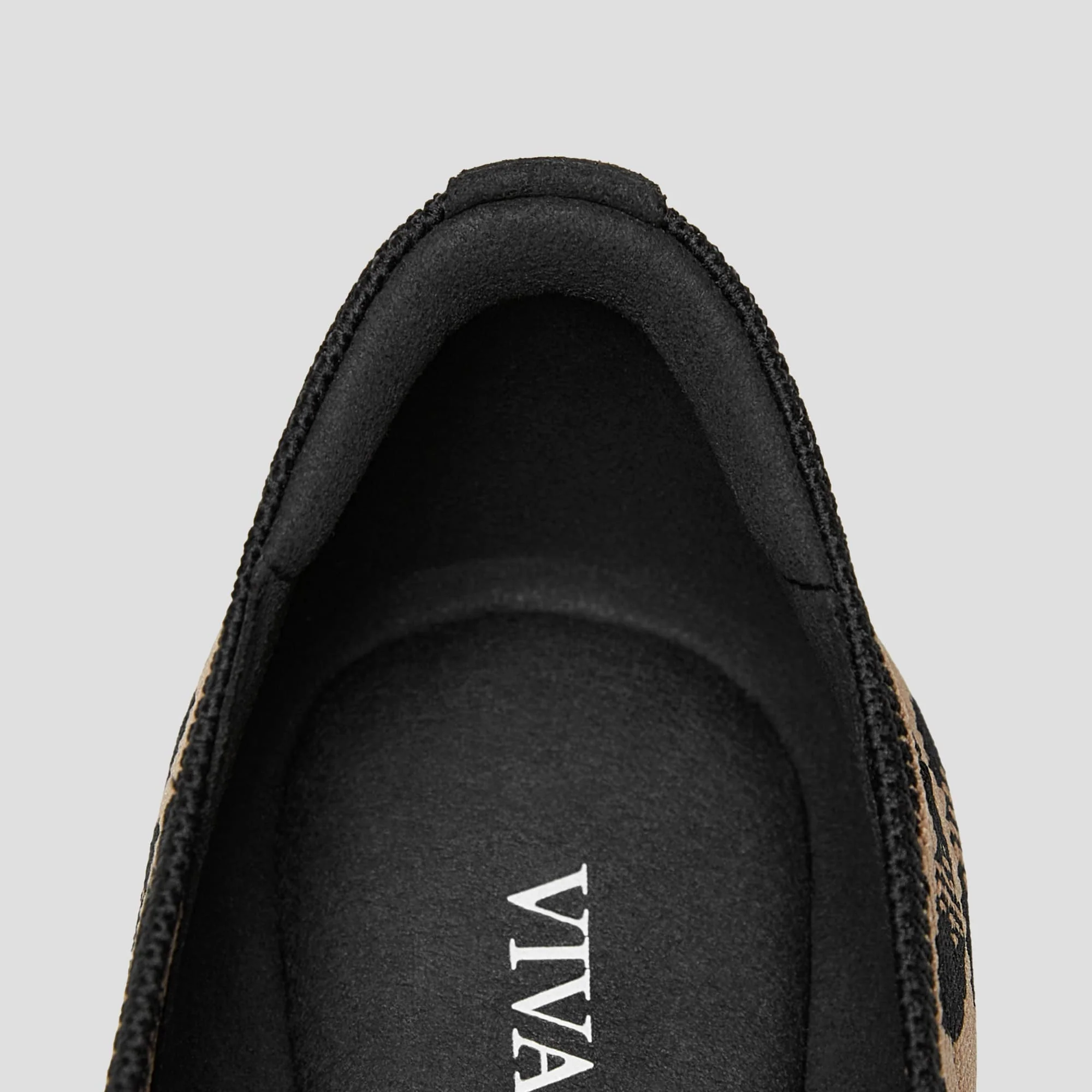 [Melinda] T バー バレエ フラット