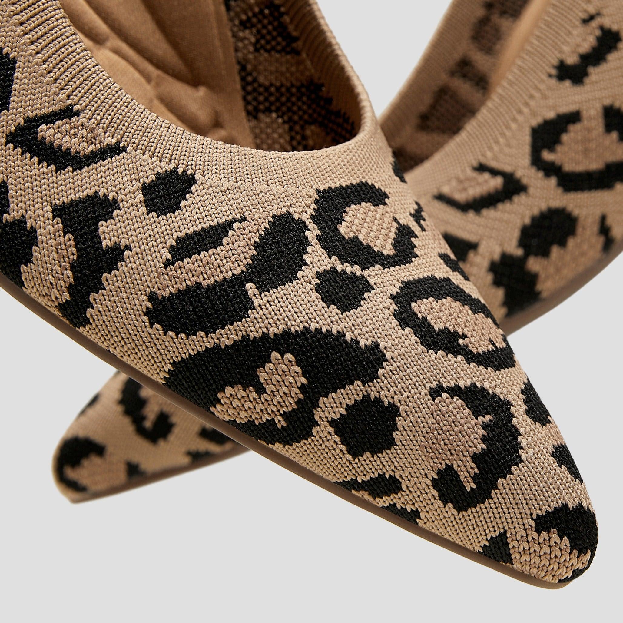 [Aria Wedge Pro] ポインテッドトゥ ウェッジヒール パンプス