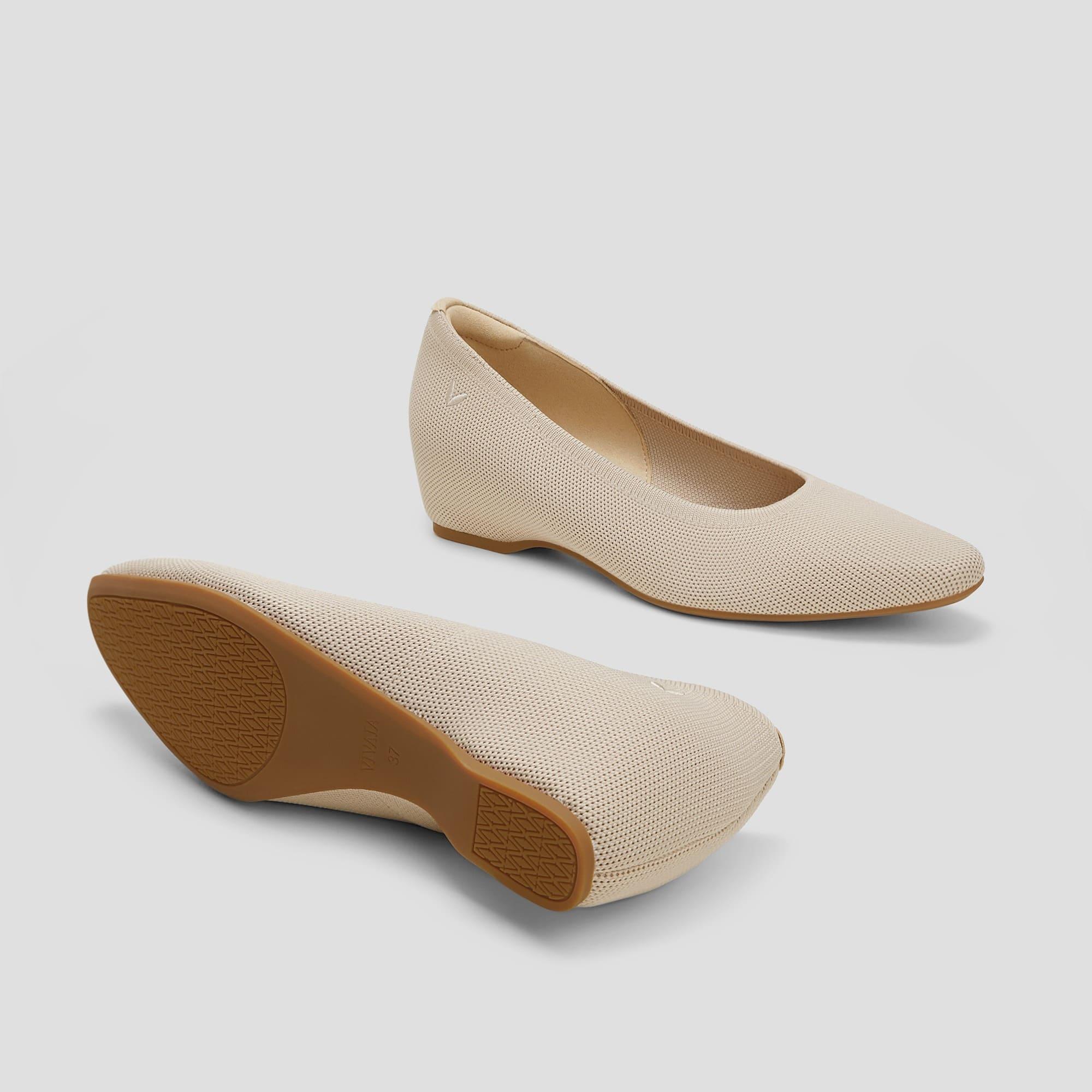 [Mackenzi] スモール スクエアトゥ ロウ ウェッジヒール