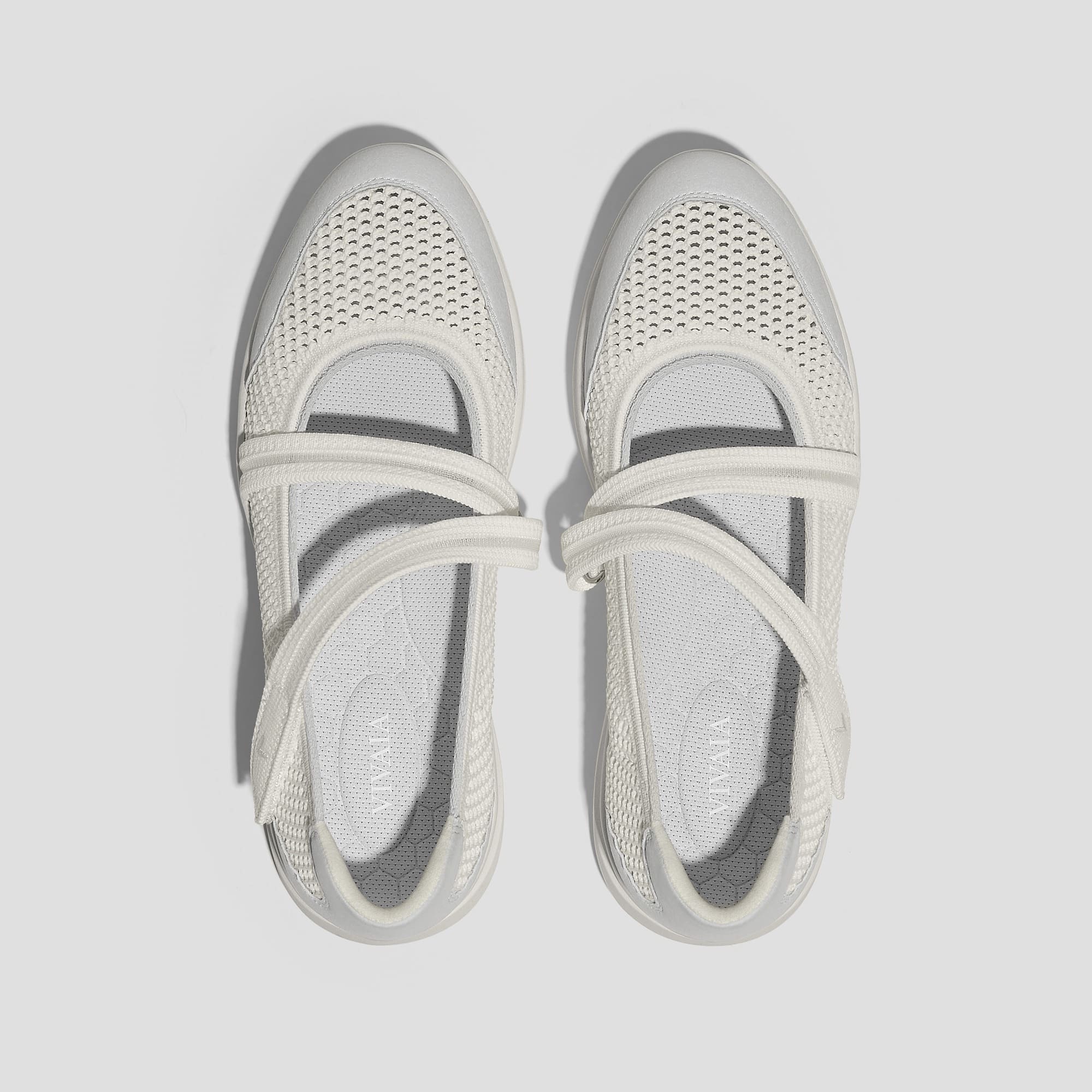 [Walker Pro Isabeli] ラウンドトゥ メッシュ スニーカー フラット