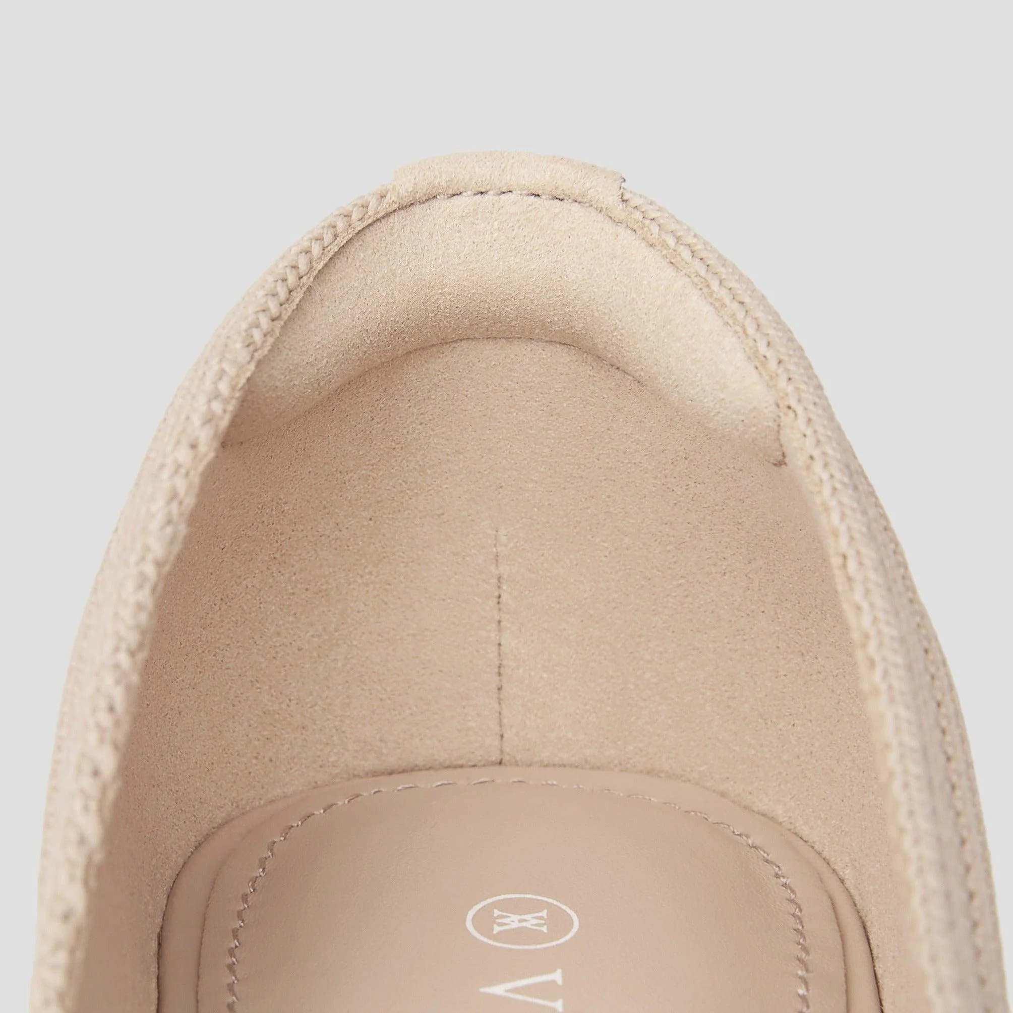 [Melia 2.0] ポインテッドトゥ Vカット フラットシューズ