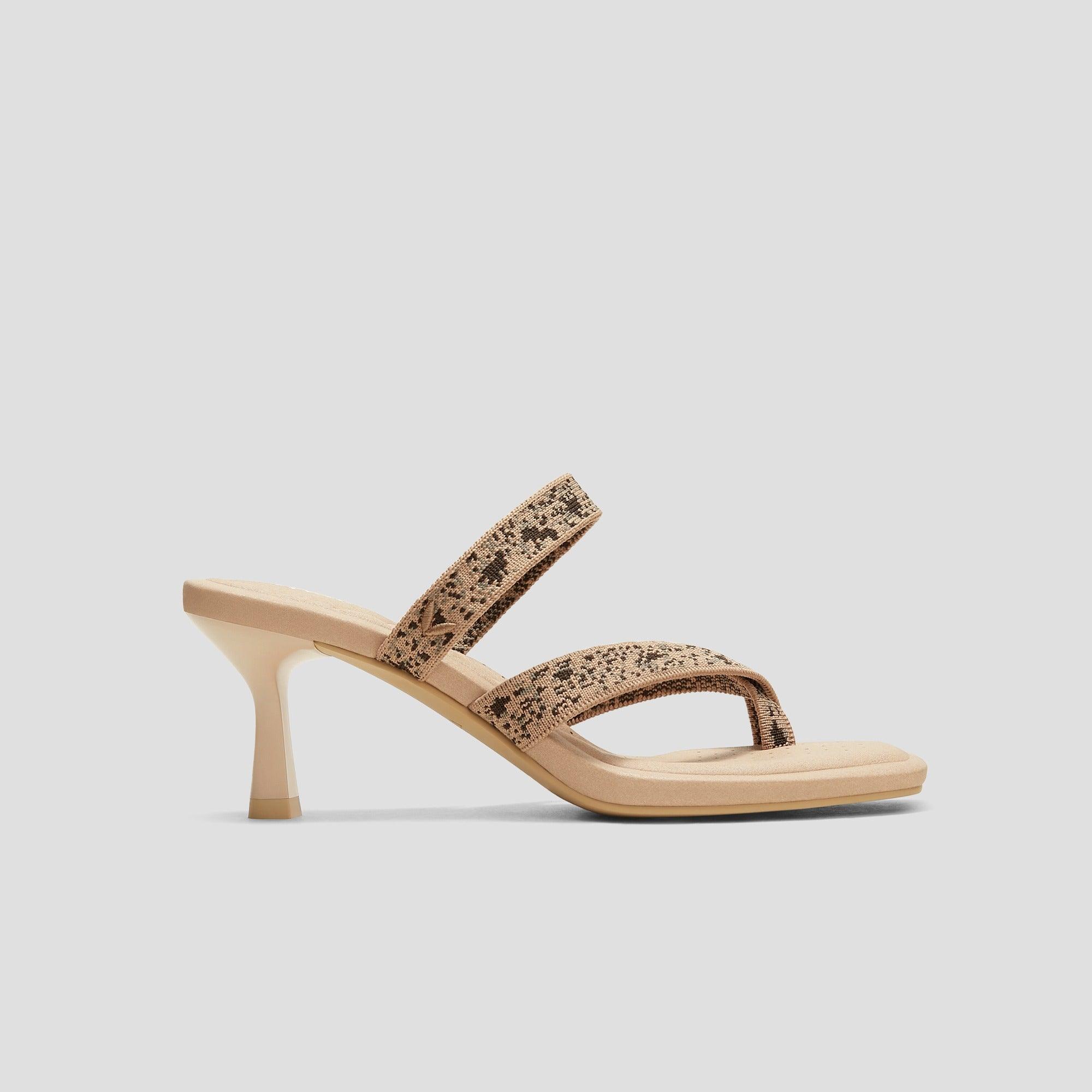 [Alina] スクエアトゥ キトゥンヒール ストラッピー サンダル