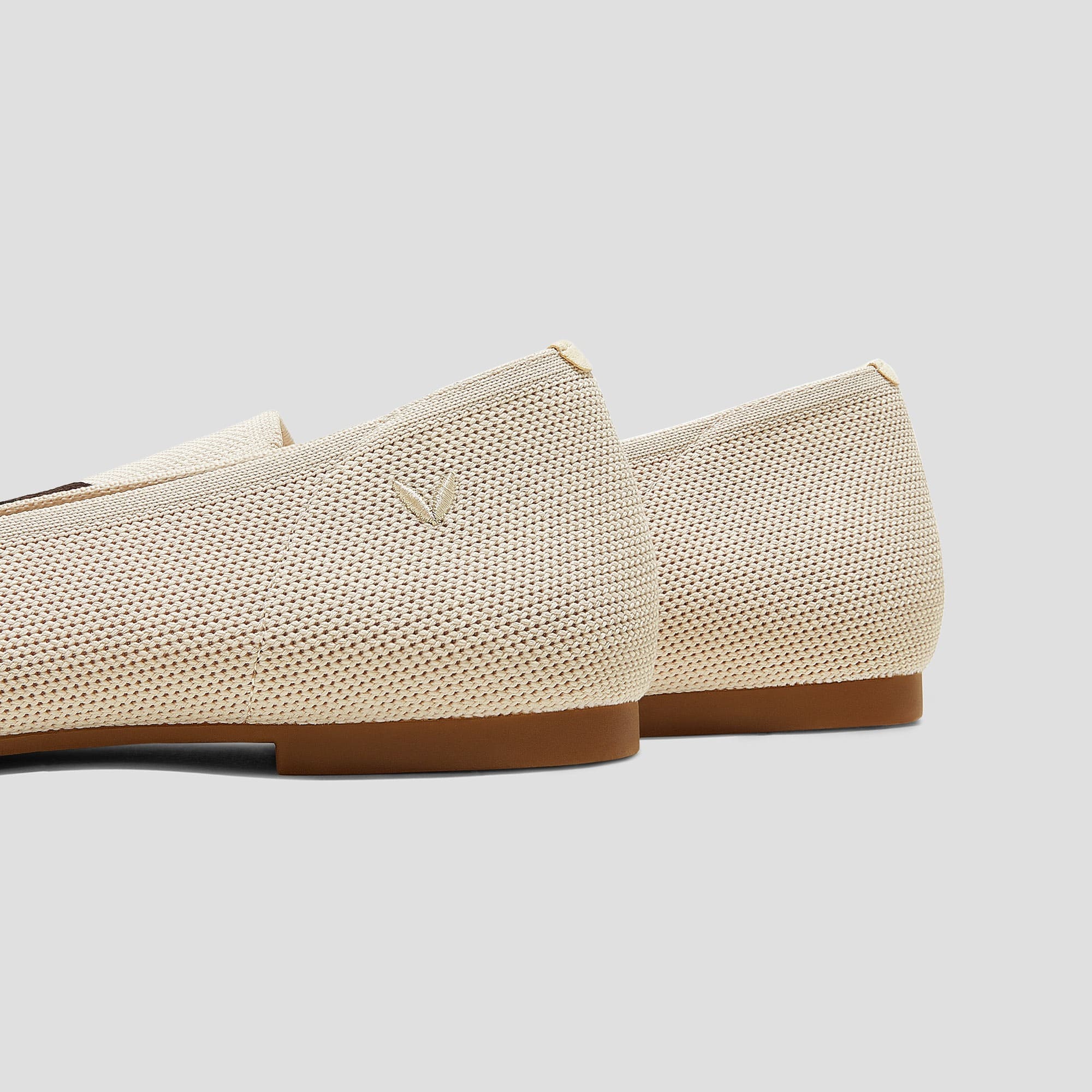 [Audrey] ラウンドトゥ アニマル刺繍 ローファー