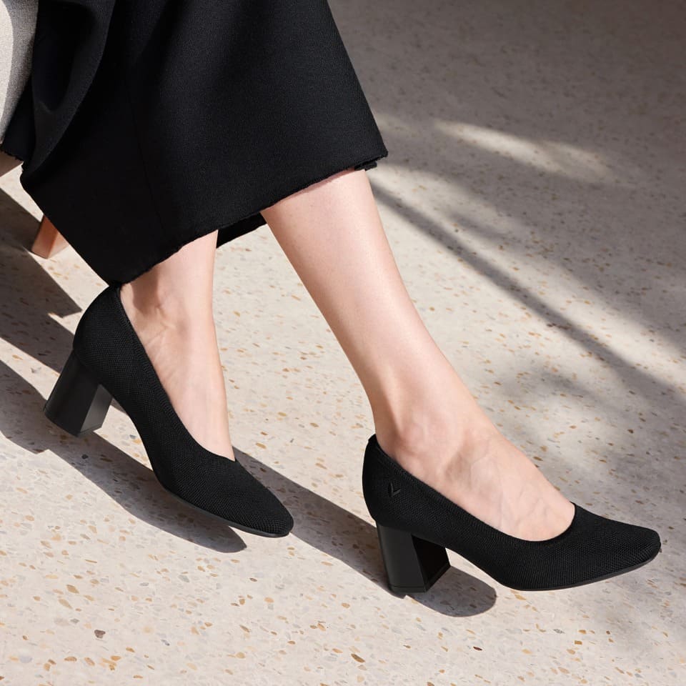 [Elize] スクエアトゥ ストレスフリー ブロックヒール