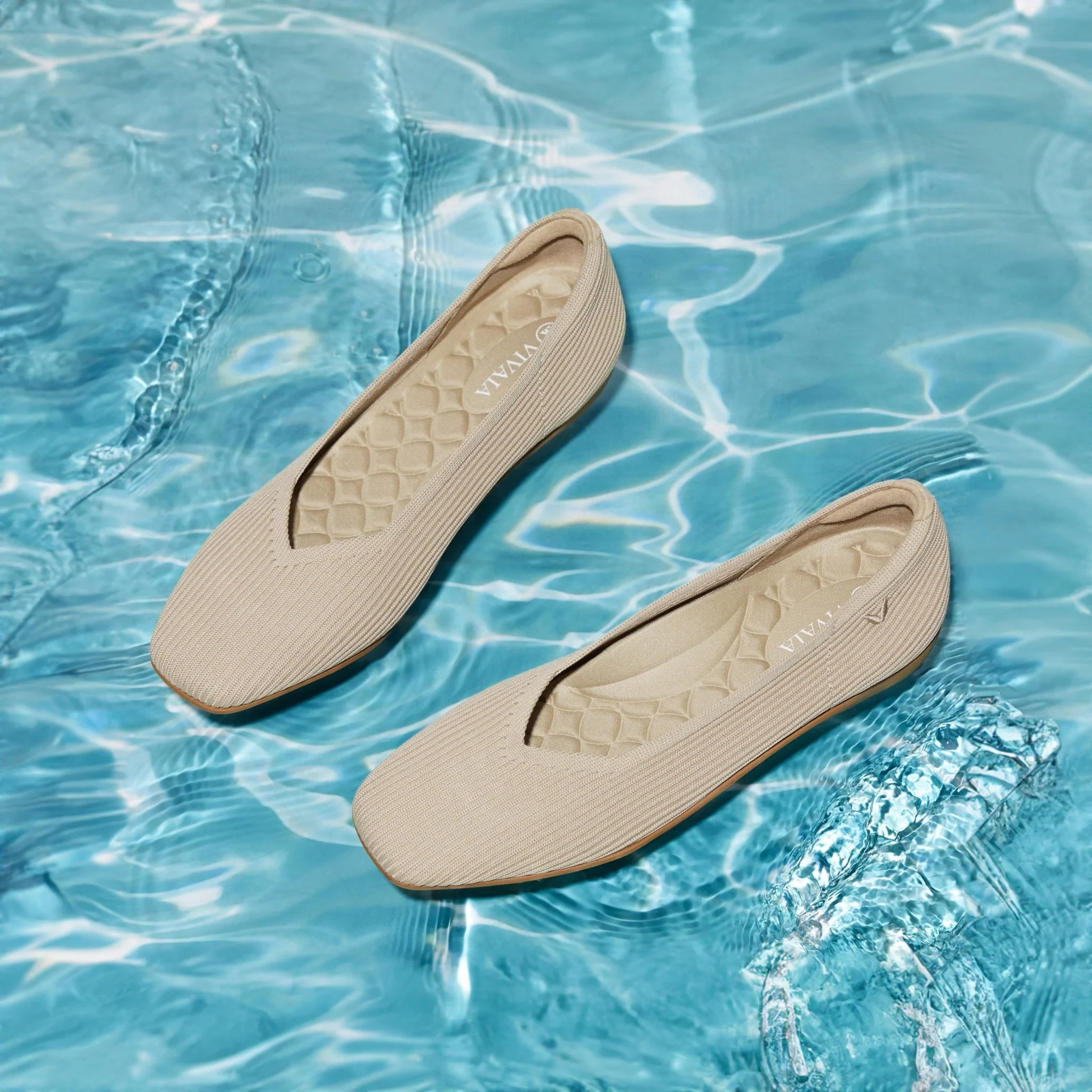 [Margot Walker] スクエアトゥ 超軽量 厚底 フラットシューズ