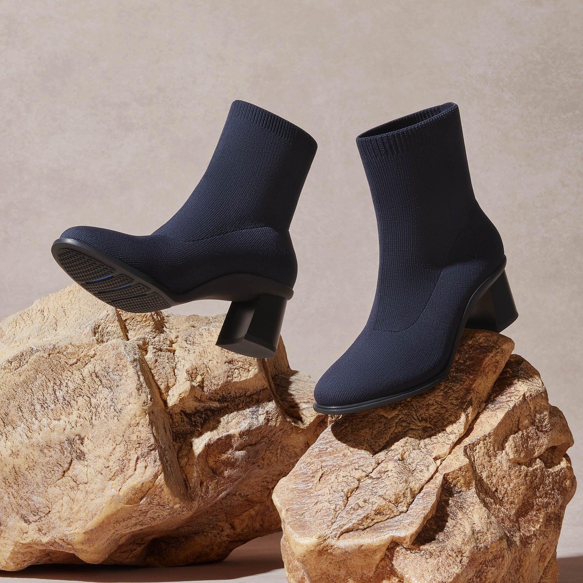 [Amanda] アーモンドトゥ 撥水加工 ランニングヒールブーツ