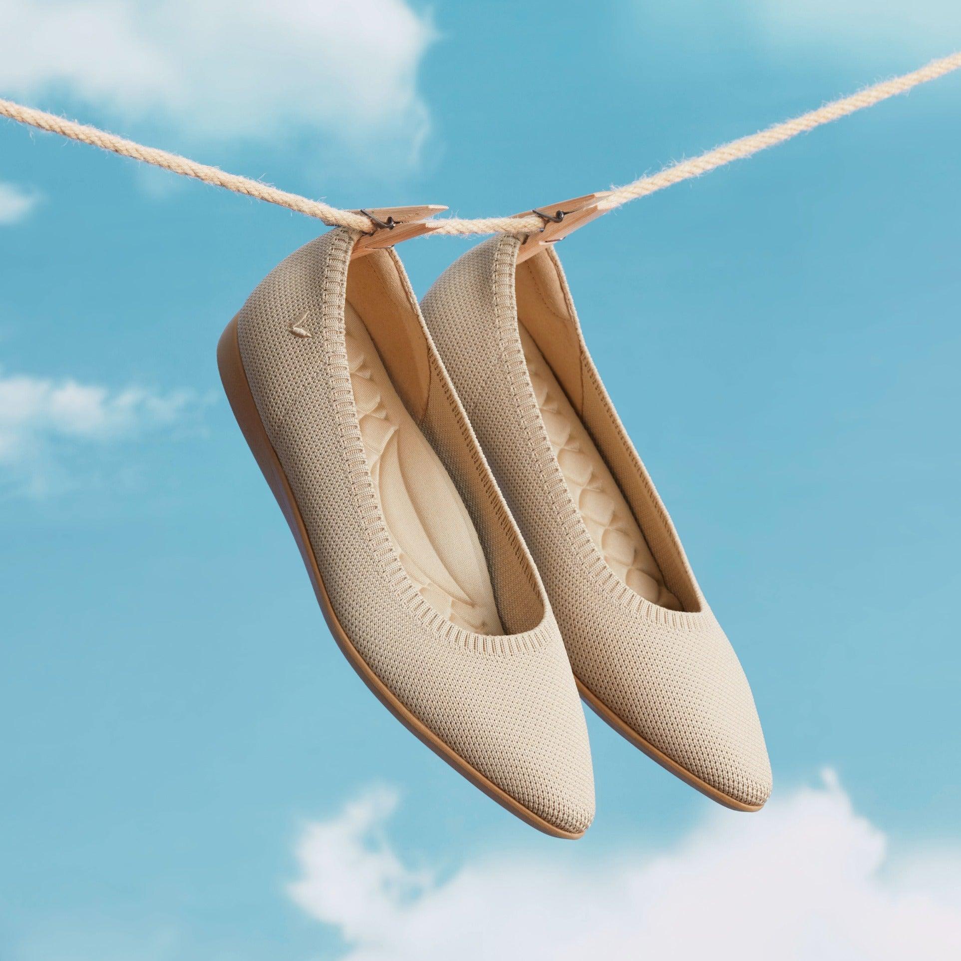 [Aria Walker] ポインテッドトゥ 超軽量 厚底 フラットシューズ