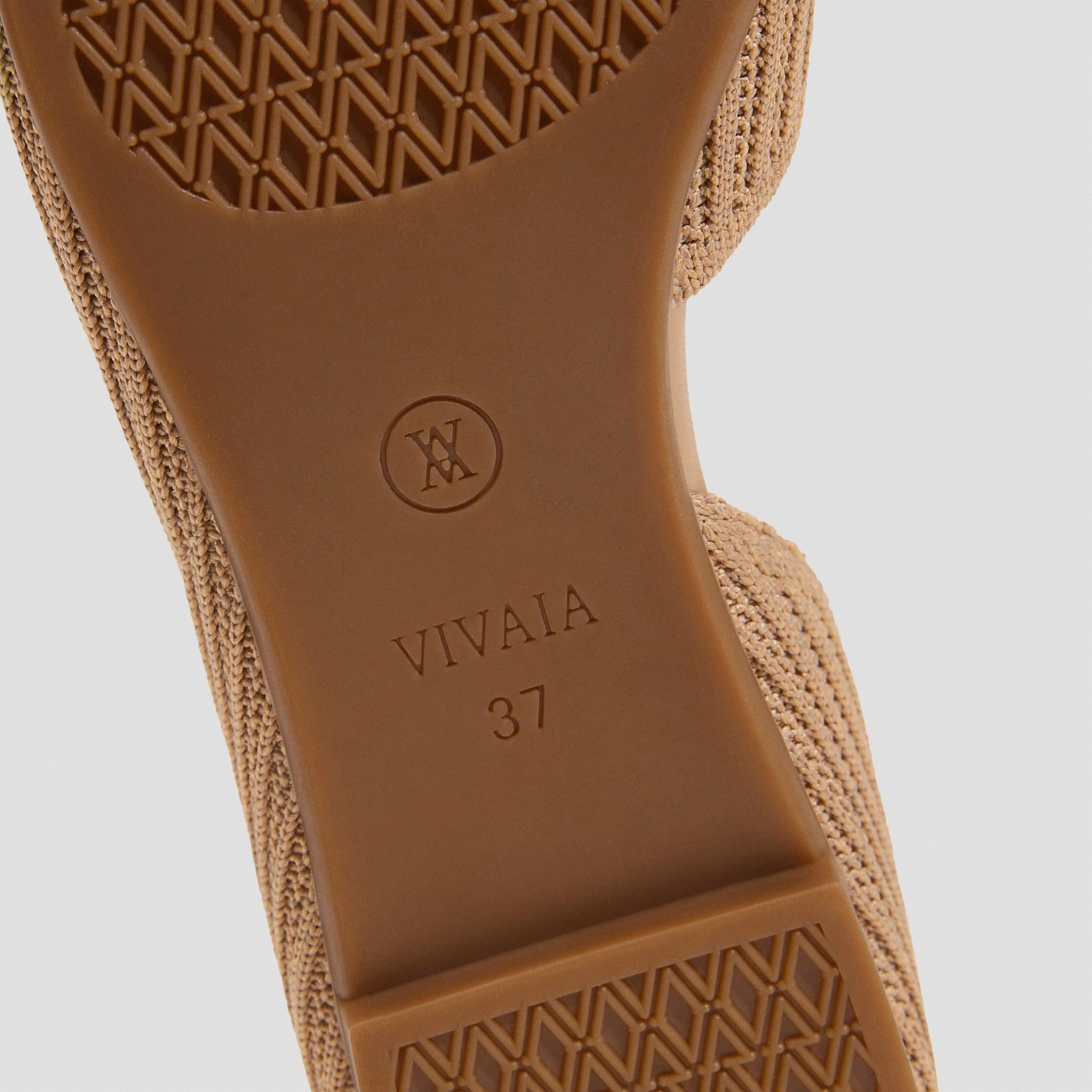 [Melia 2.0] ポインテッドトゥ Vカット フラットシューズ