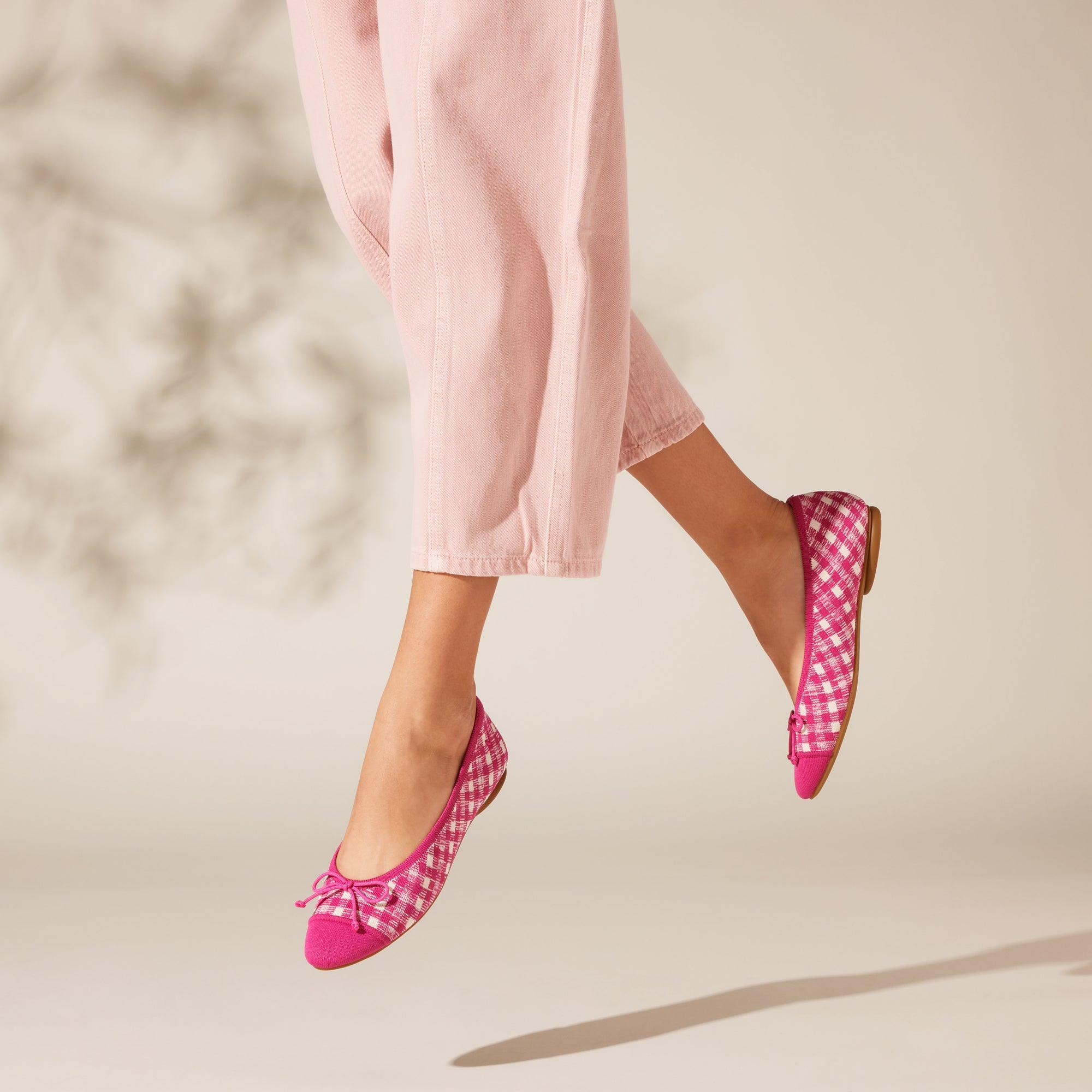 [Tiana] アーモンドトゥ フラットシューズ