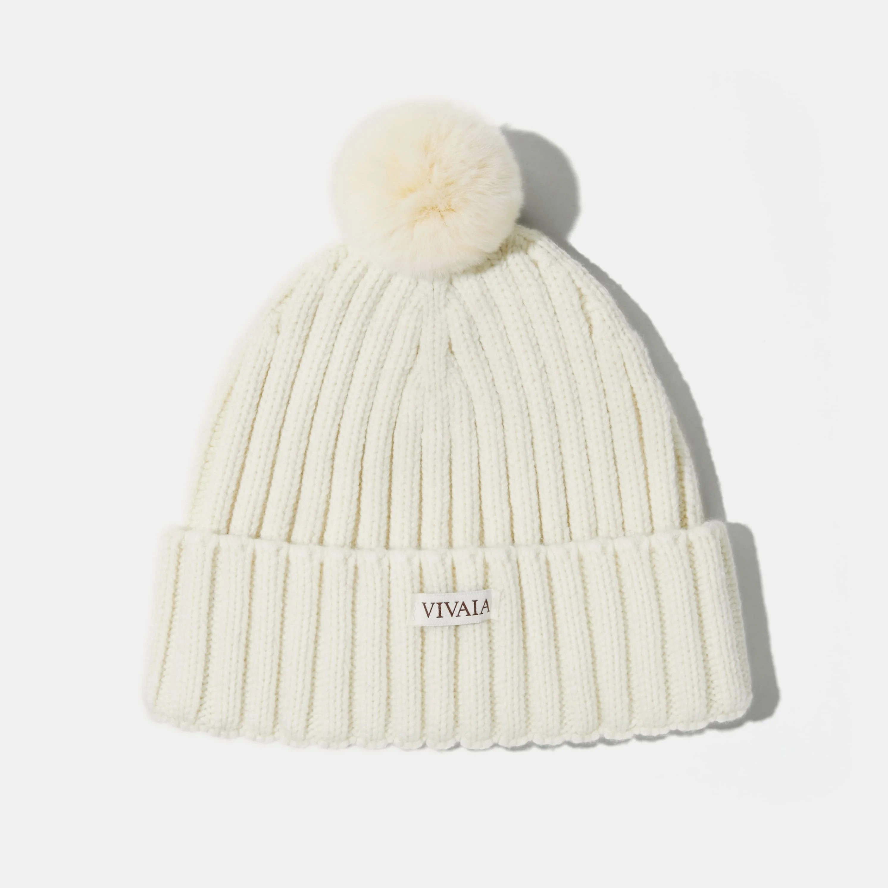 取り外し可能なポンポン付き ニット帽