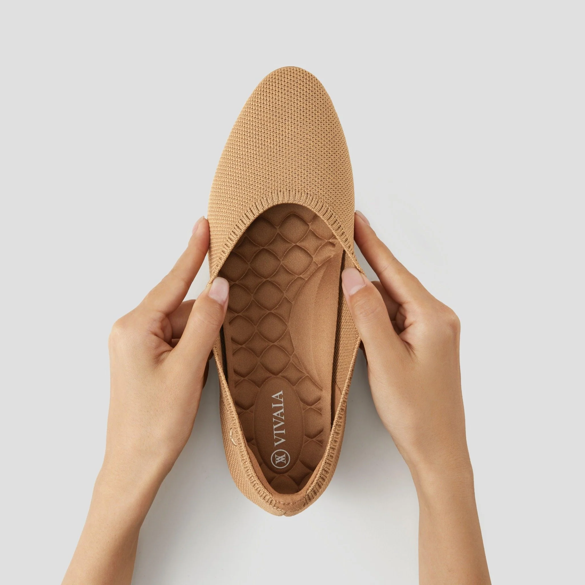 [Tamia Walker] アーモンドトゥ 超軽量 厚底 フラットシューズ