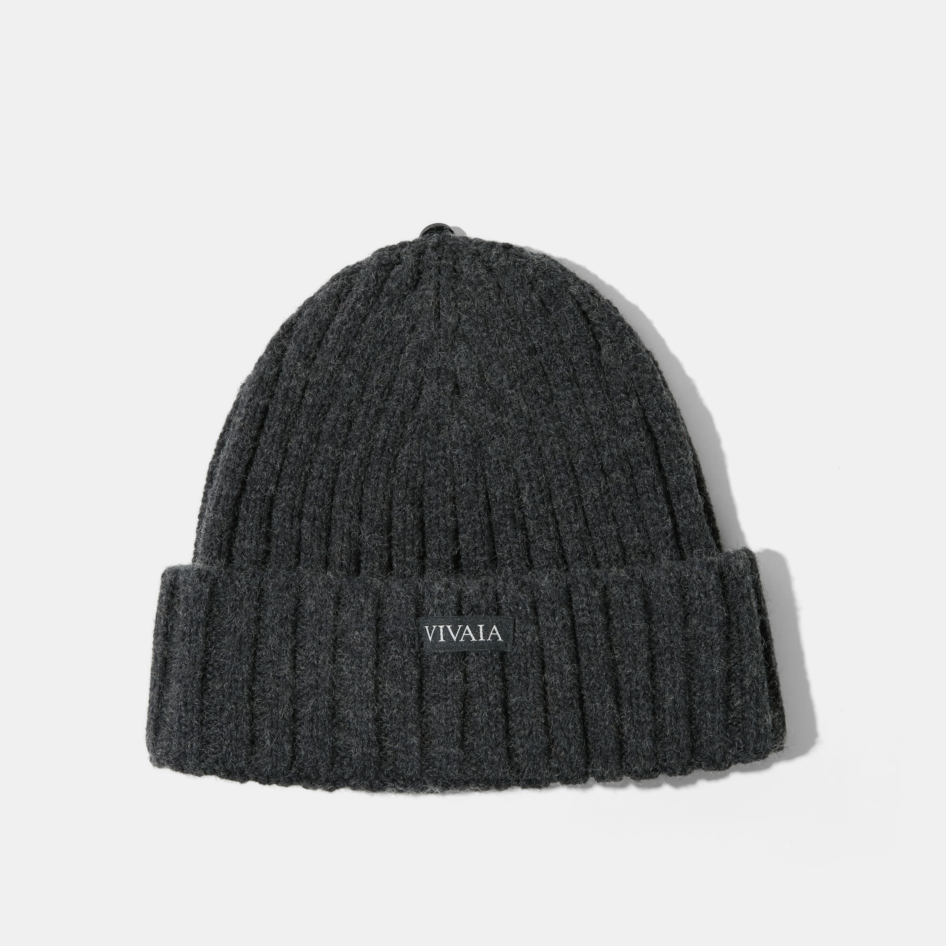 取り外し可能なポンポン付き ニット帽