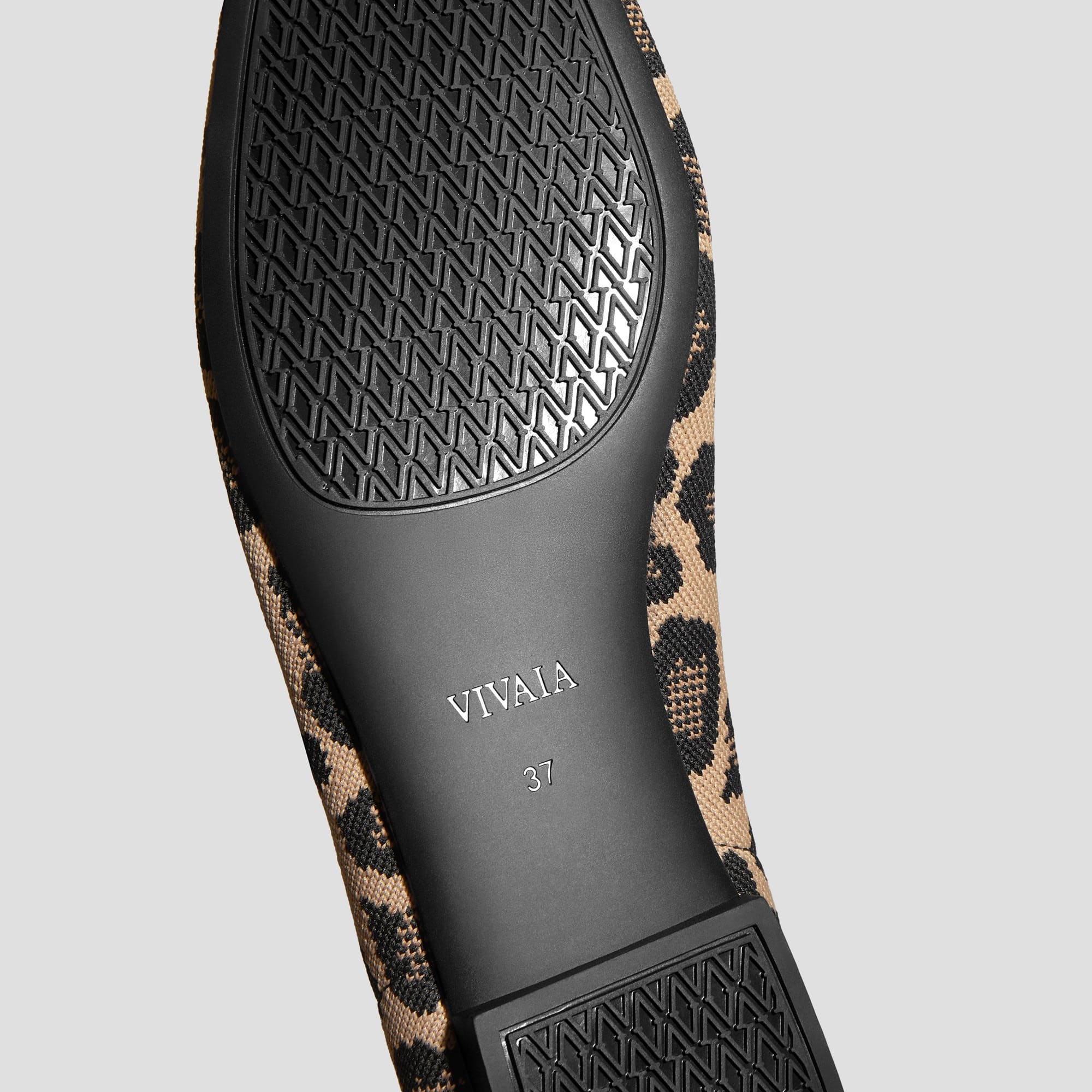 [Melinda] T バー バレエ フラット