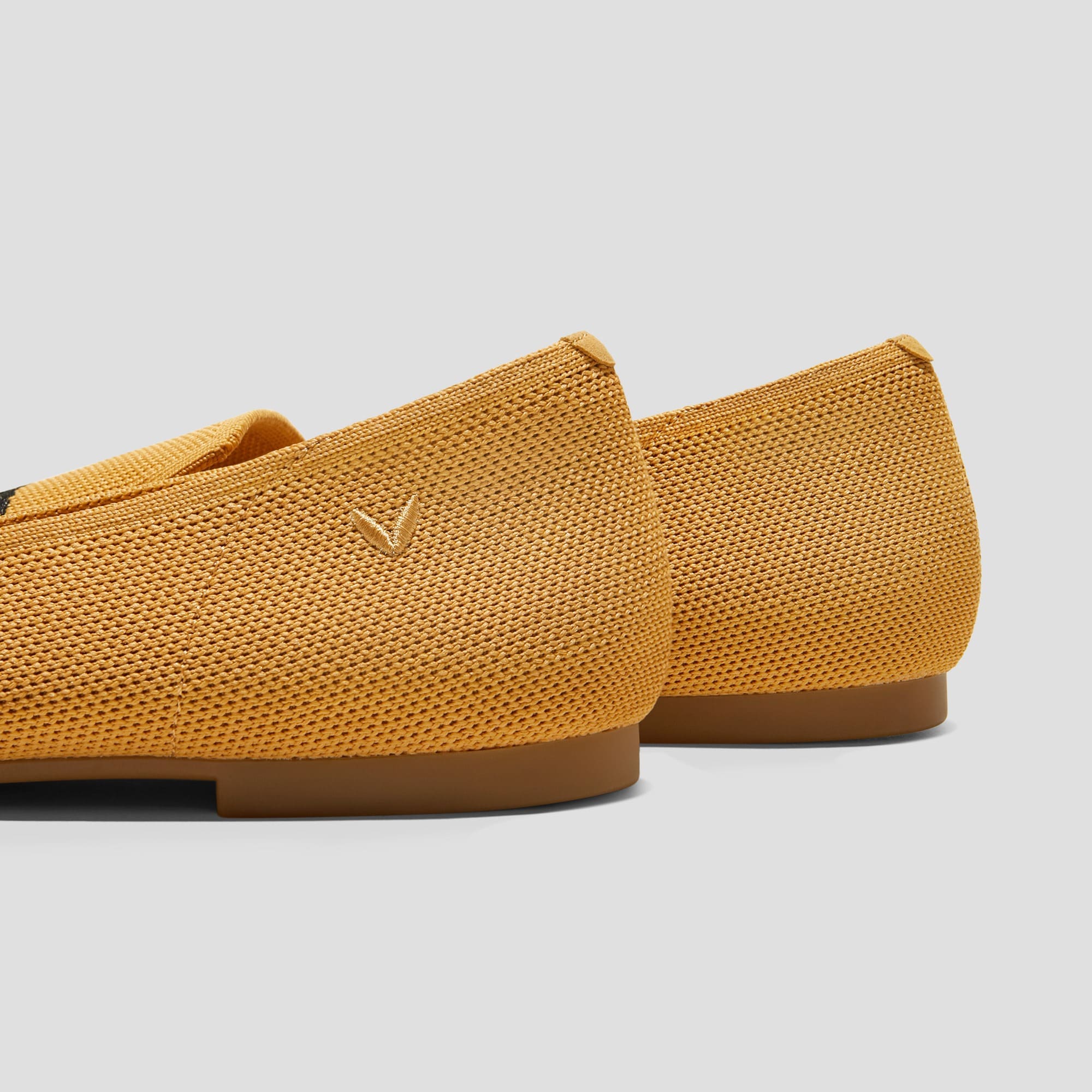 [Audrey] ラウンドトゥ アニマル刺繍 ローファー