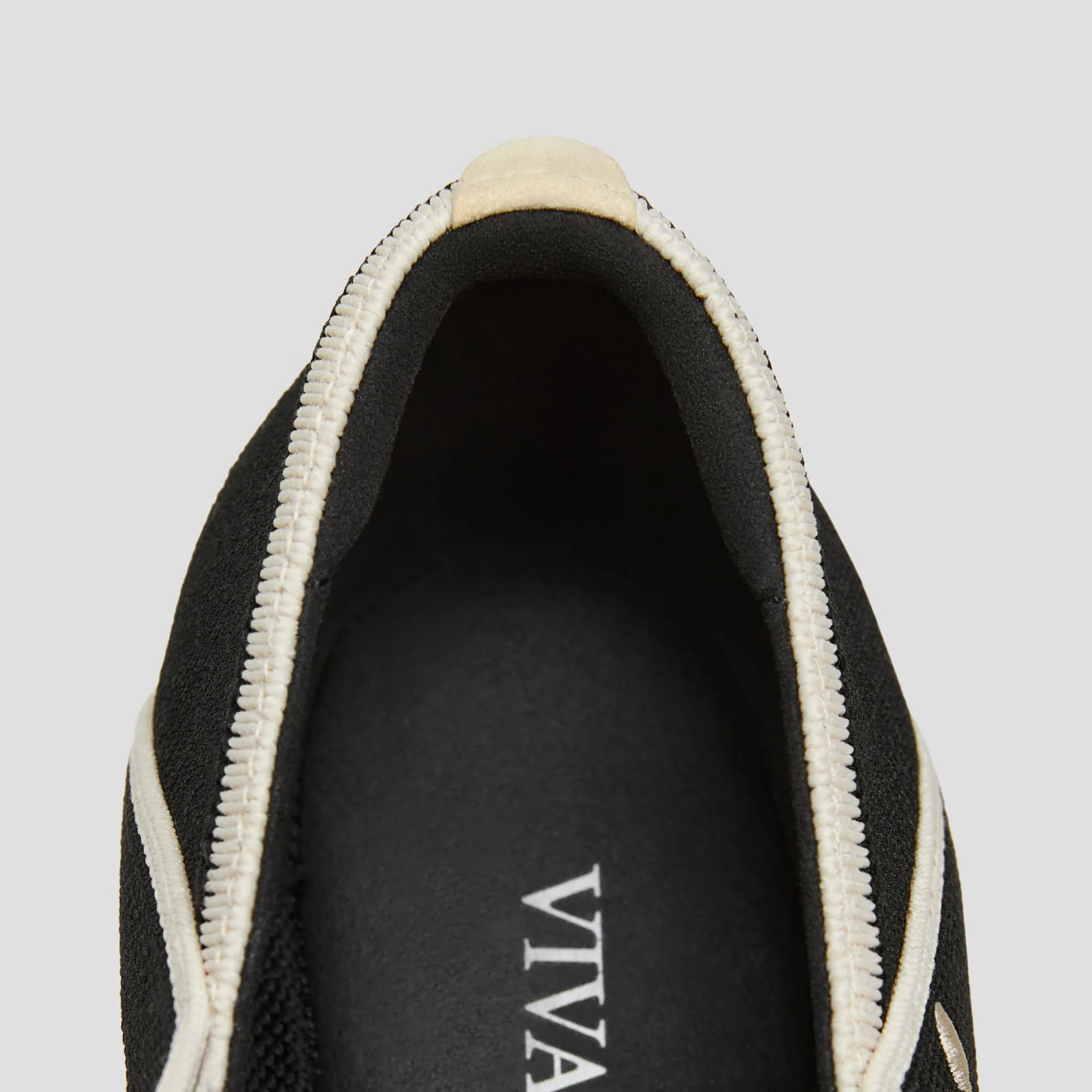 [Nia] アーモンドトゥ メリージェーン フラット