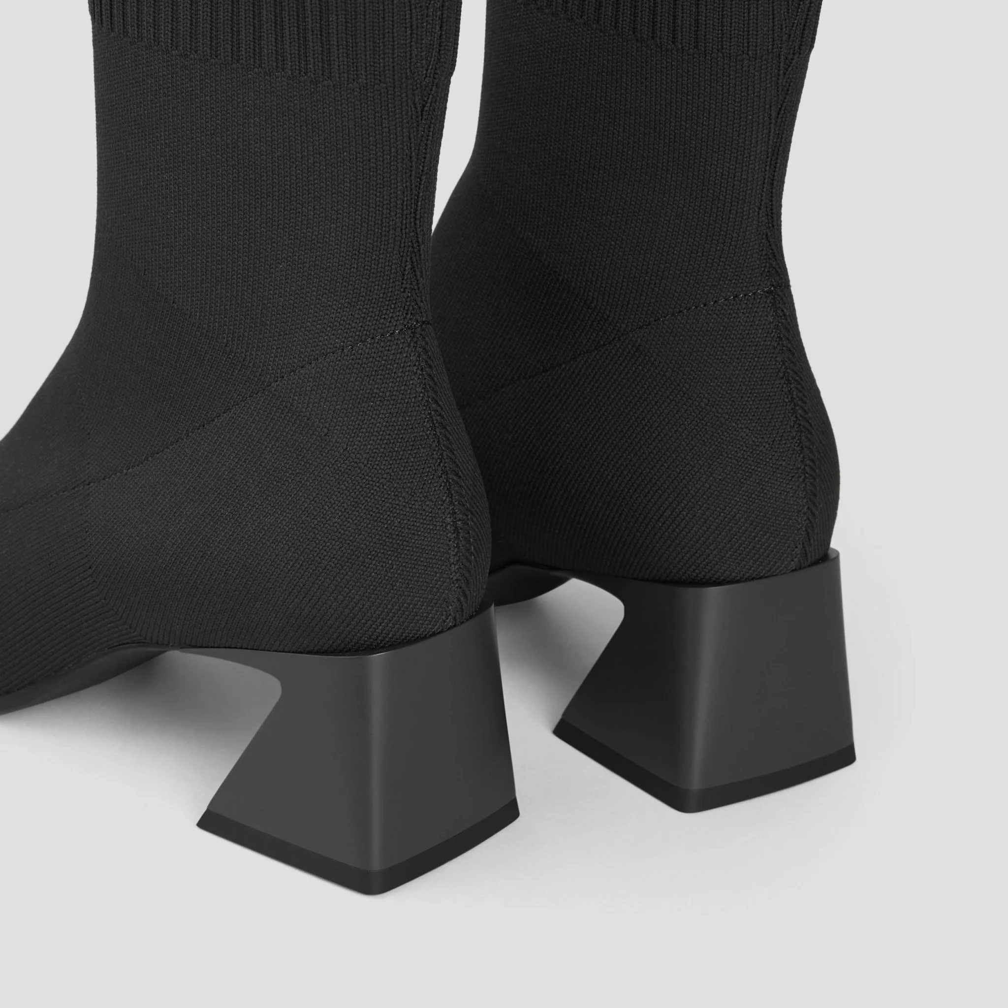 [Regina Pro] スクエアトゥ 撥水加工 ショートブーツ