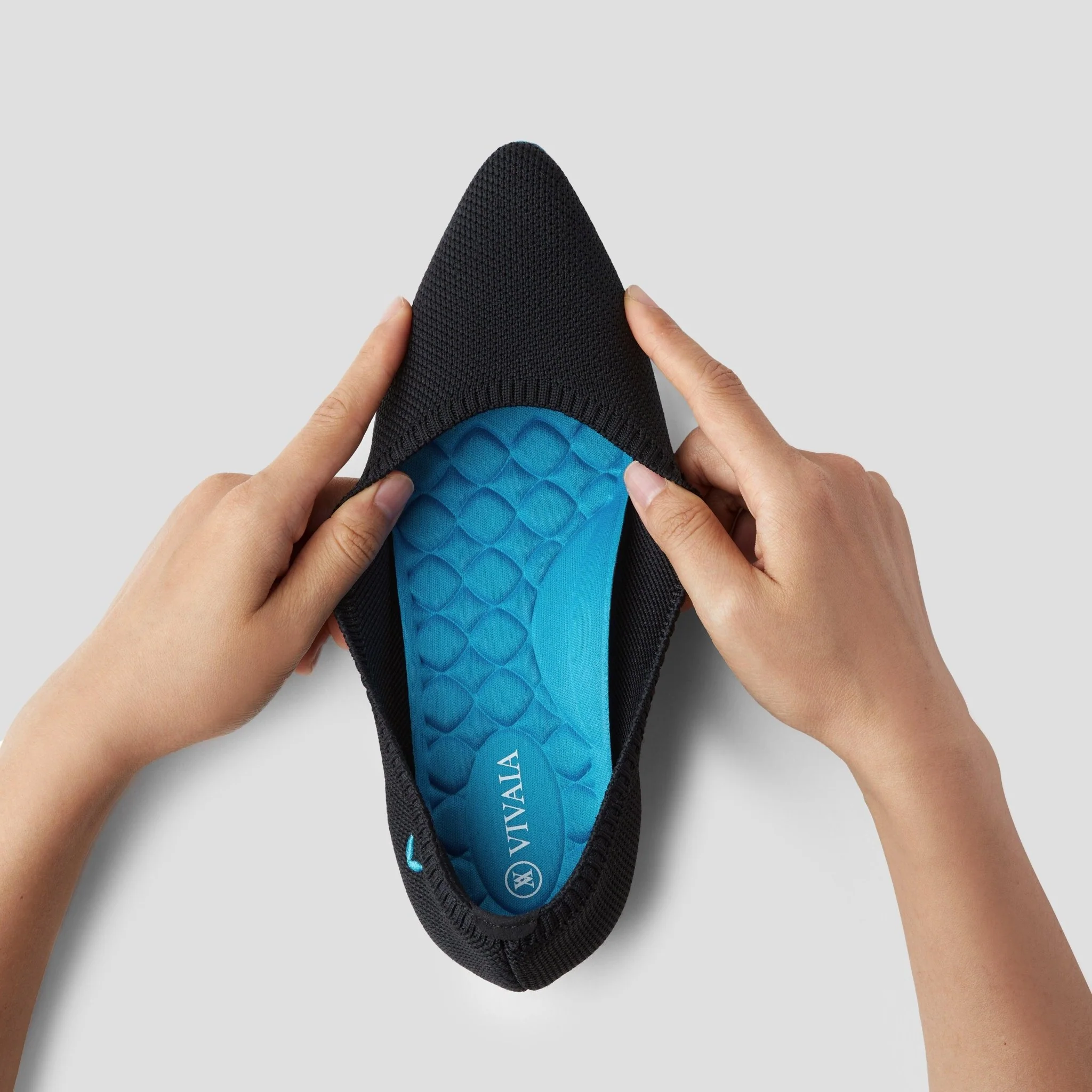 [Aria Walker] ポインテッドトゥ 超軽量 厚底 フラットシューズ