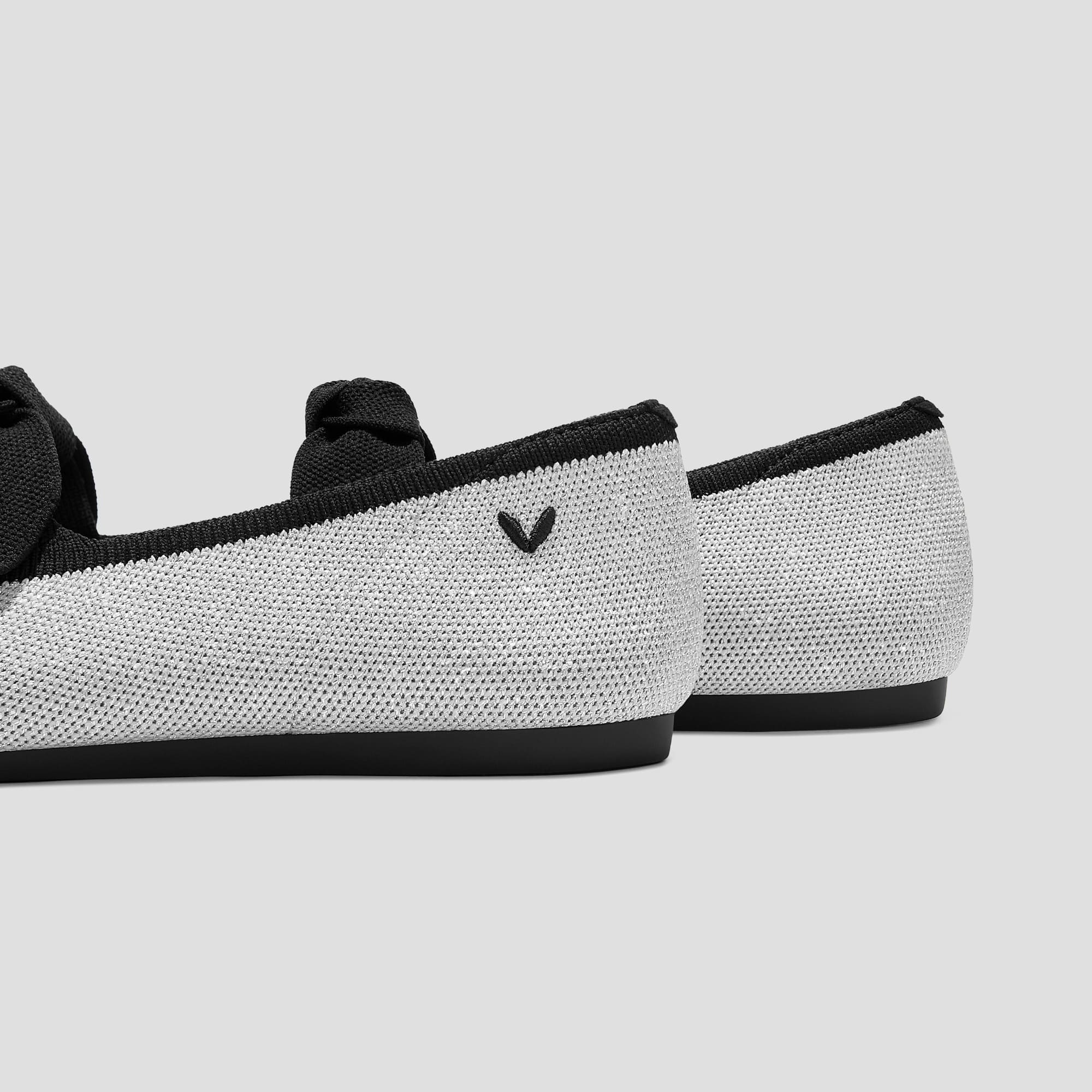 [Addriane] ポインテッドトゥ リボン付き フラットシューズ