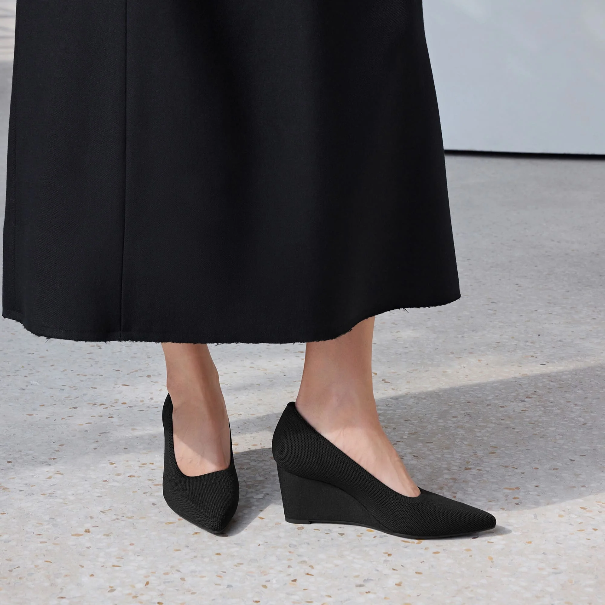 [Deborah] ポインテッドトゥ ストレスフリー ウェッジヒール