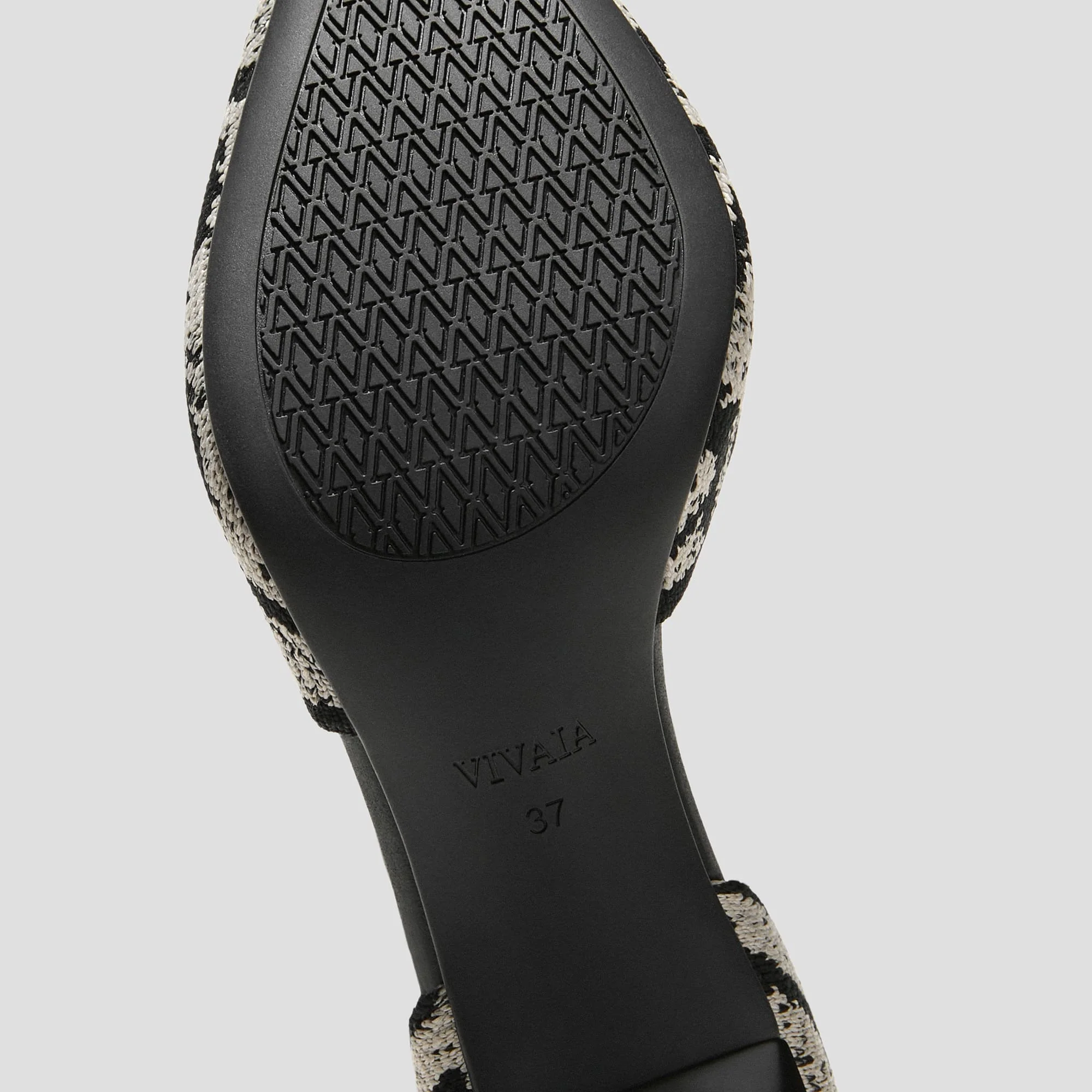 [Arabella] ポインテッドトゥ スティレットヒール