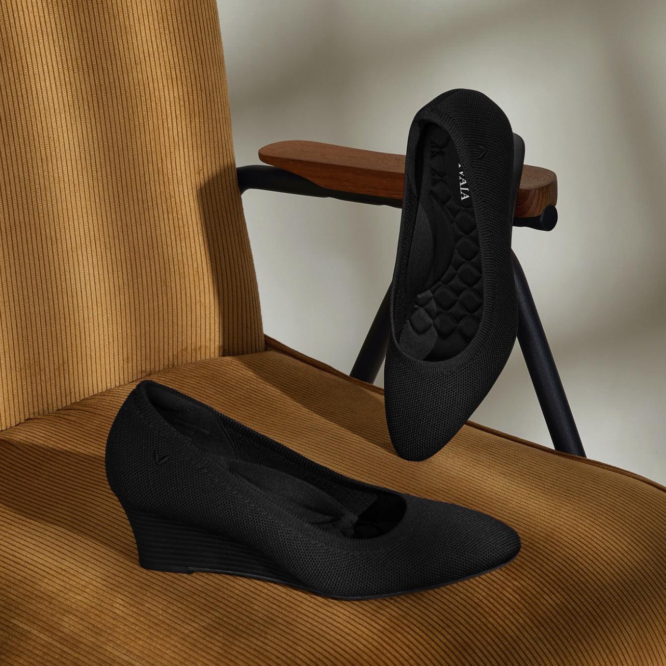 [Tamia Wedge Pro] アーモンドトゥ ウェッジヒール パンプス